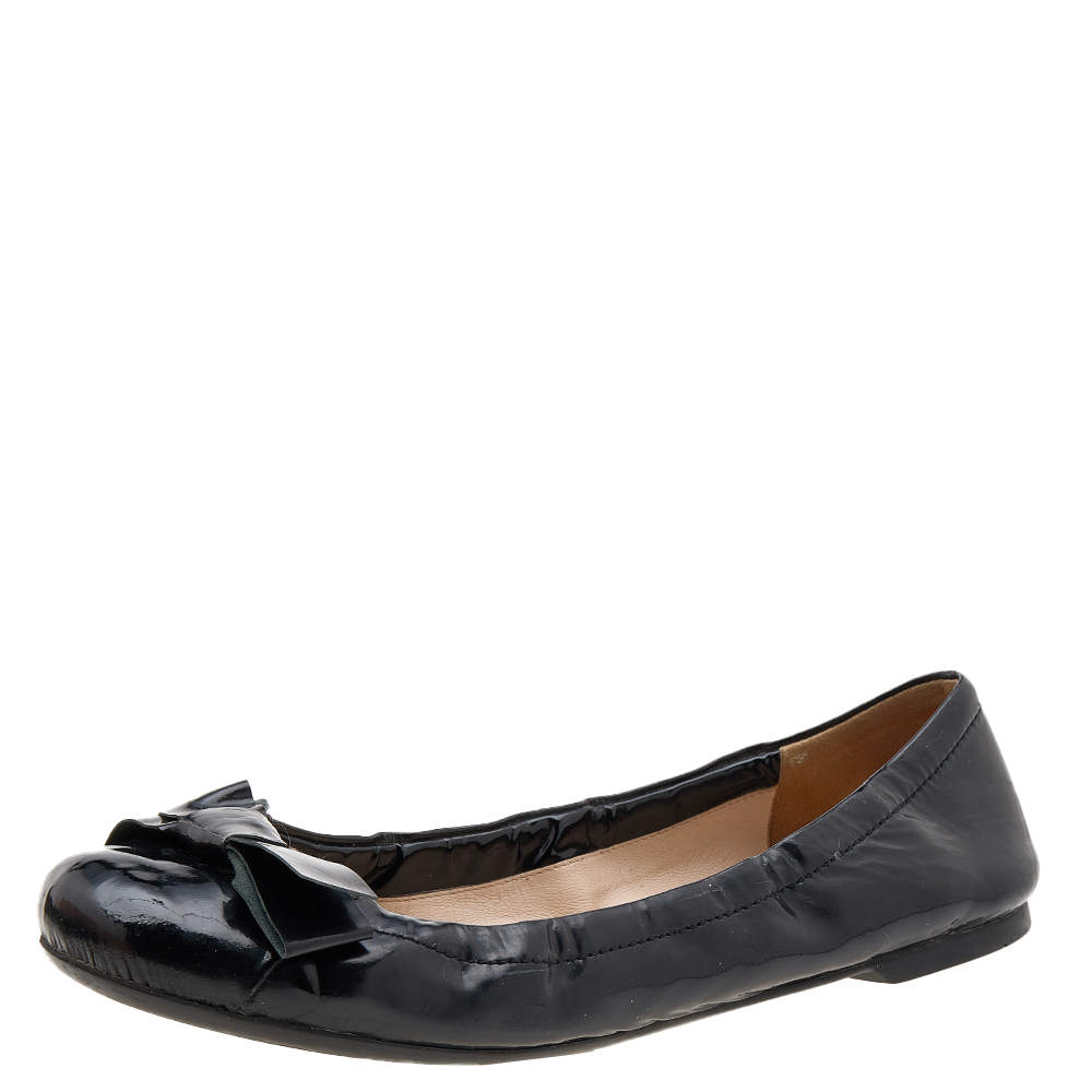 Pre Owned Prada Black Patent Leather Bow Scrunch Ballet Flats Size 35.5