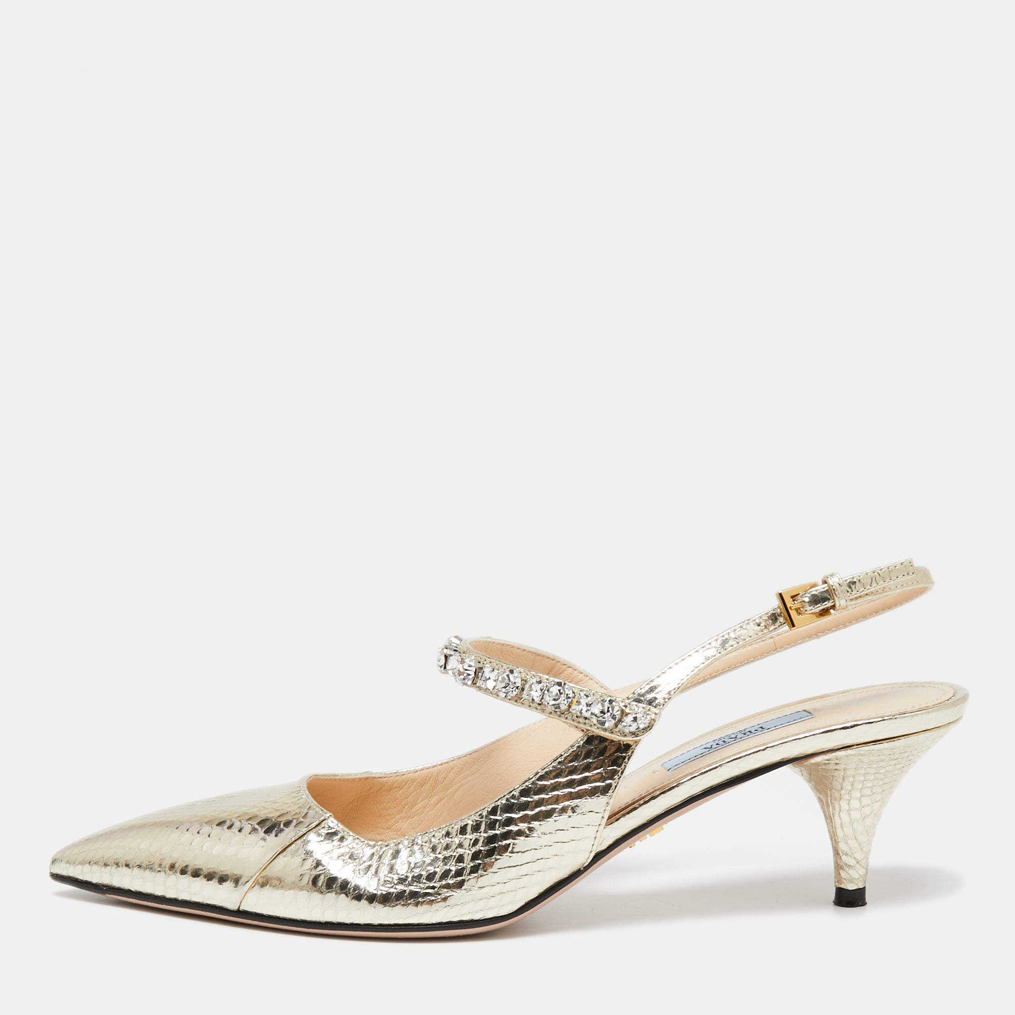 luxury-women-prada-used-shoes-