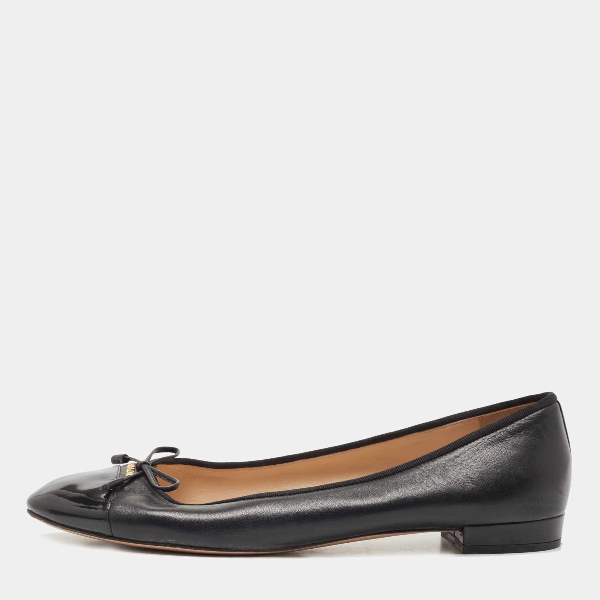 Pre Owned Prada Black Leather and Patent Cap Toe Bow Ballet Flats Size 42