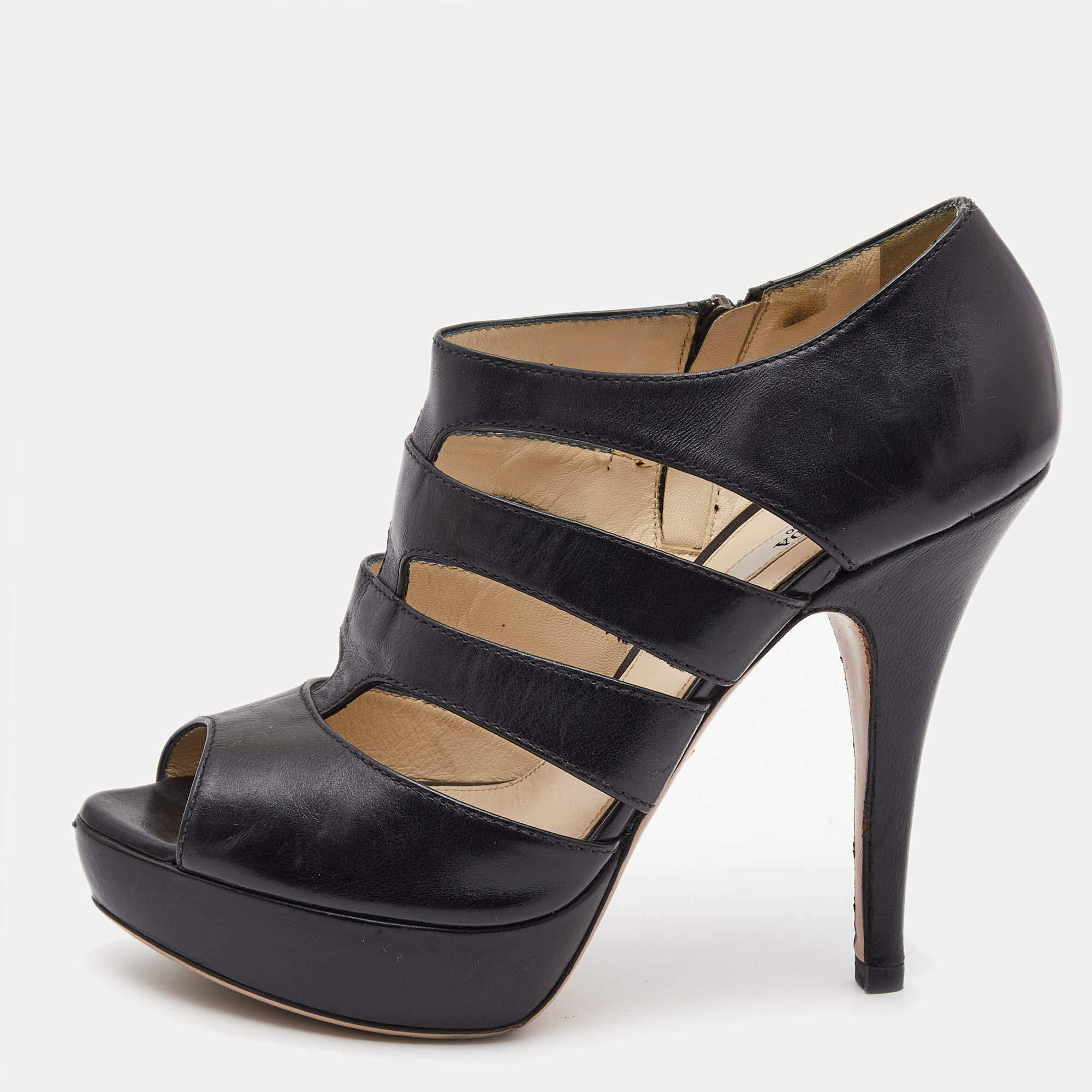 Pre Owned Prada Black Leather Strappy Sandals Size 39.5