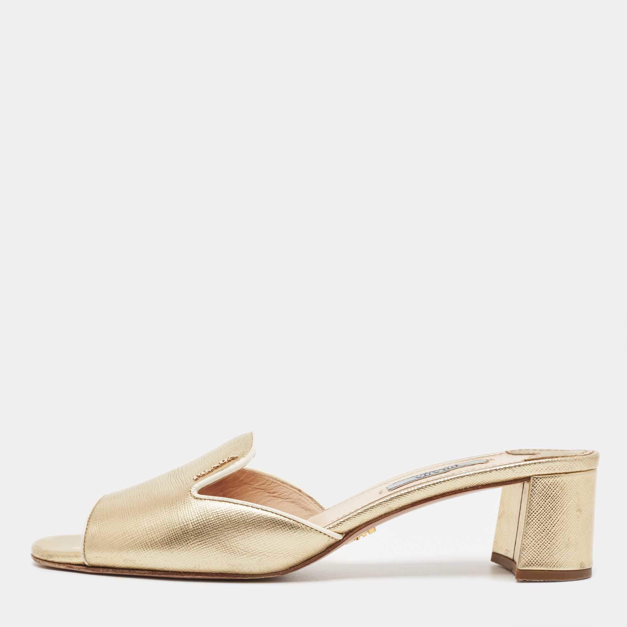 Pre Owned Prada Gold Leather Slide Sandals Size 39.5