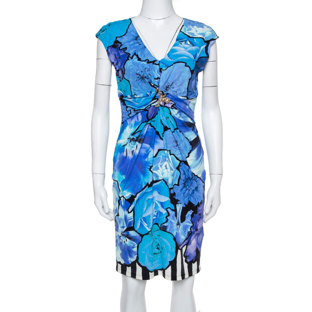 Pre Owned فستان روبرتو كافالي تفاصيل بروش جيرسيه طباعة زهور أزرق M