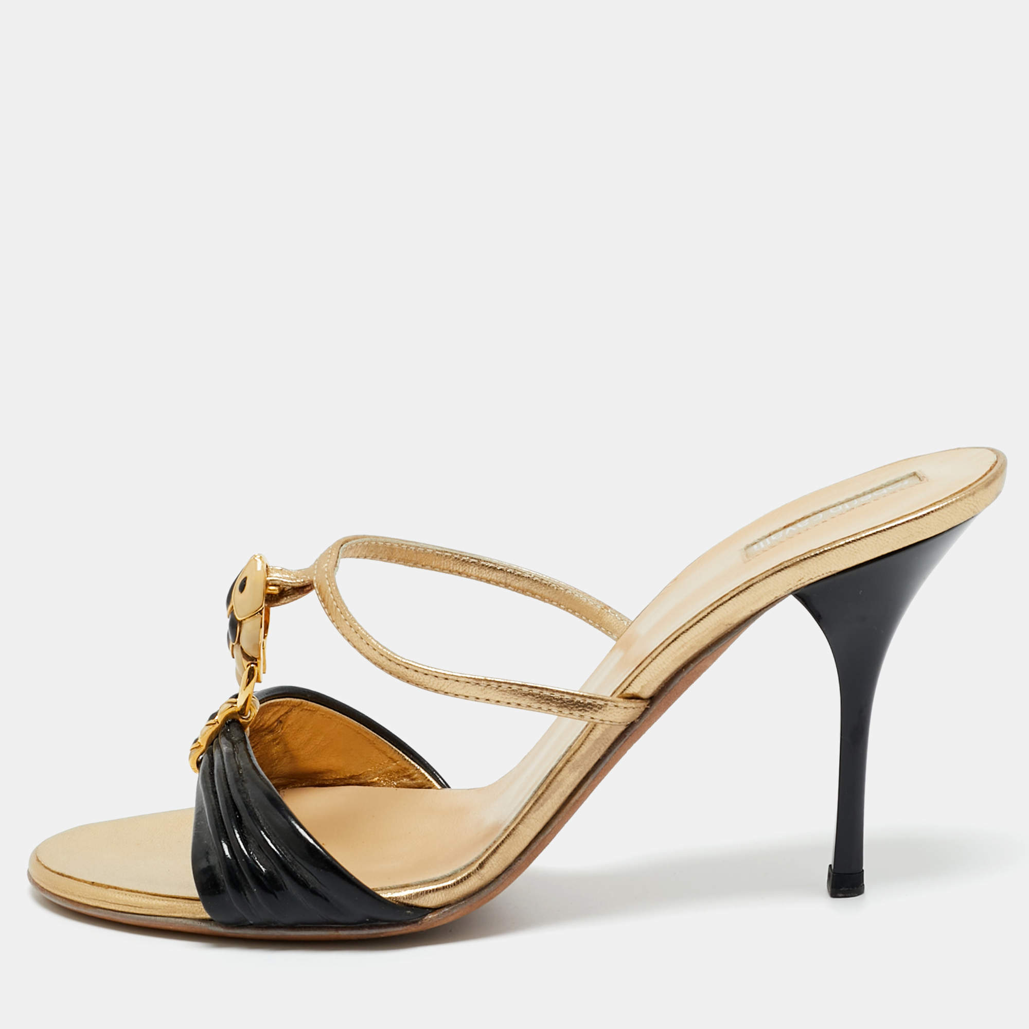 Pre Owned Roberto Cavalli Gold/Black Leather and Patent Embellished Brooch Slide Sandals Size 39