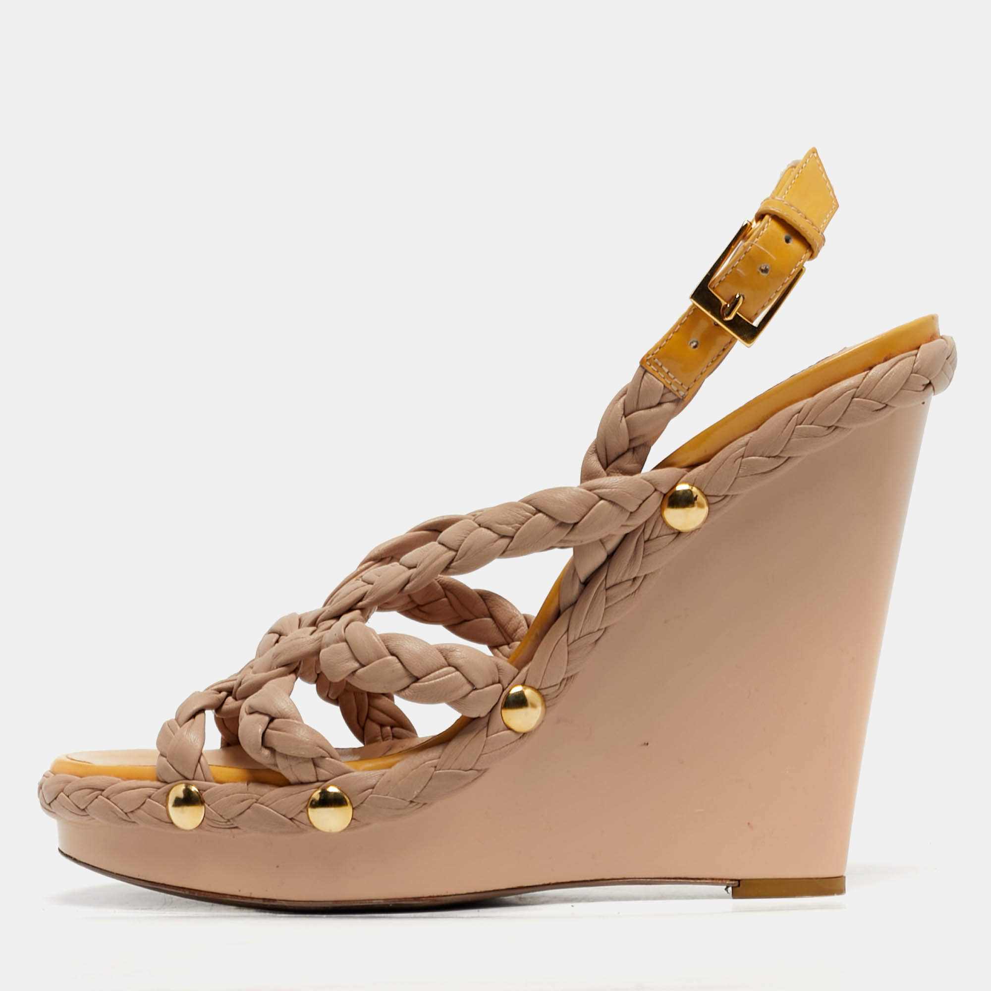 مملوكة مسبقًا صندل روبerto كافالي جلدي مضفر ذهبي بكعب عريض بحزام للكاحل مقاس 38