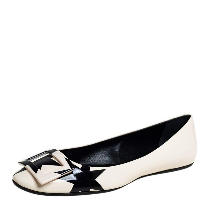 Pre Owned Roger Vivier White/Black Patent Leather Gommette Ballet Size 40