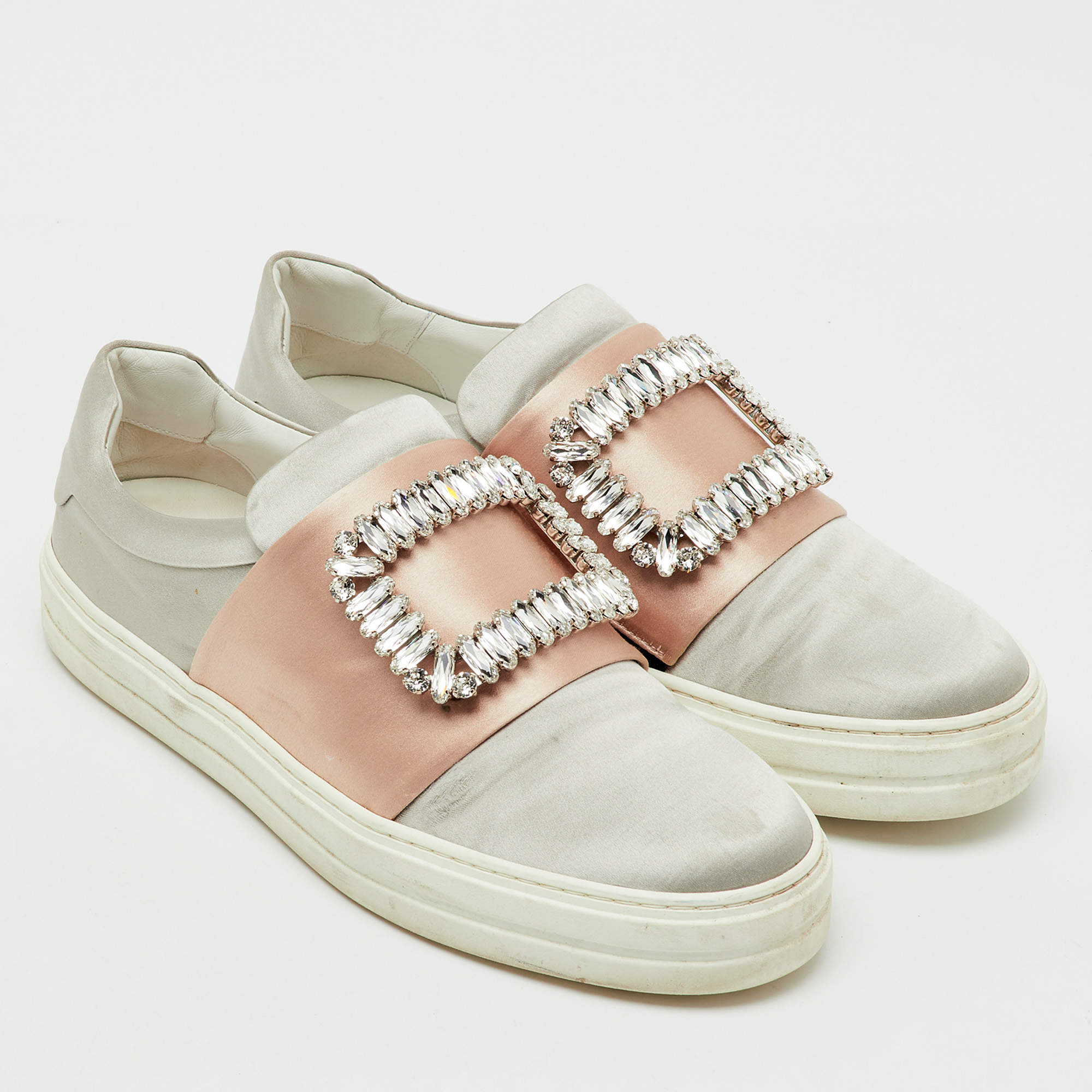 Roger Vivier Light Grey/Beige Satin Crystal Embellished