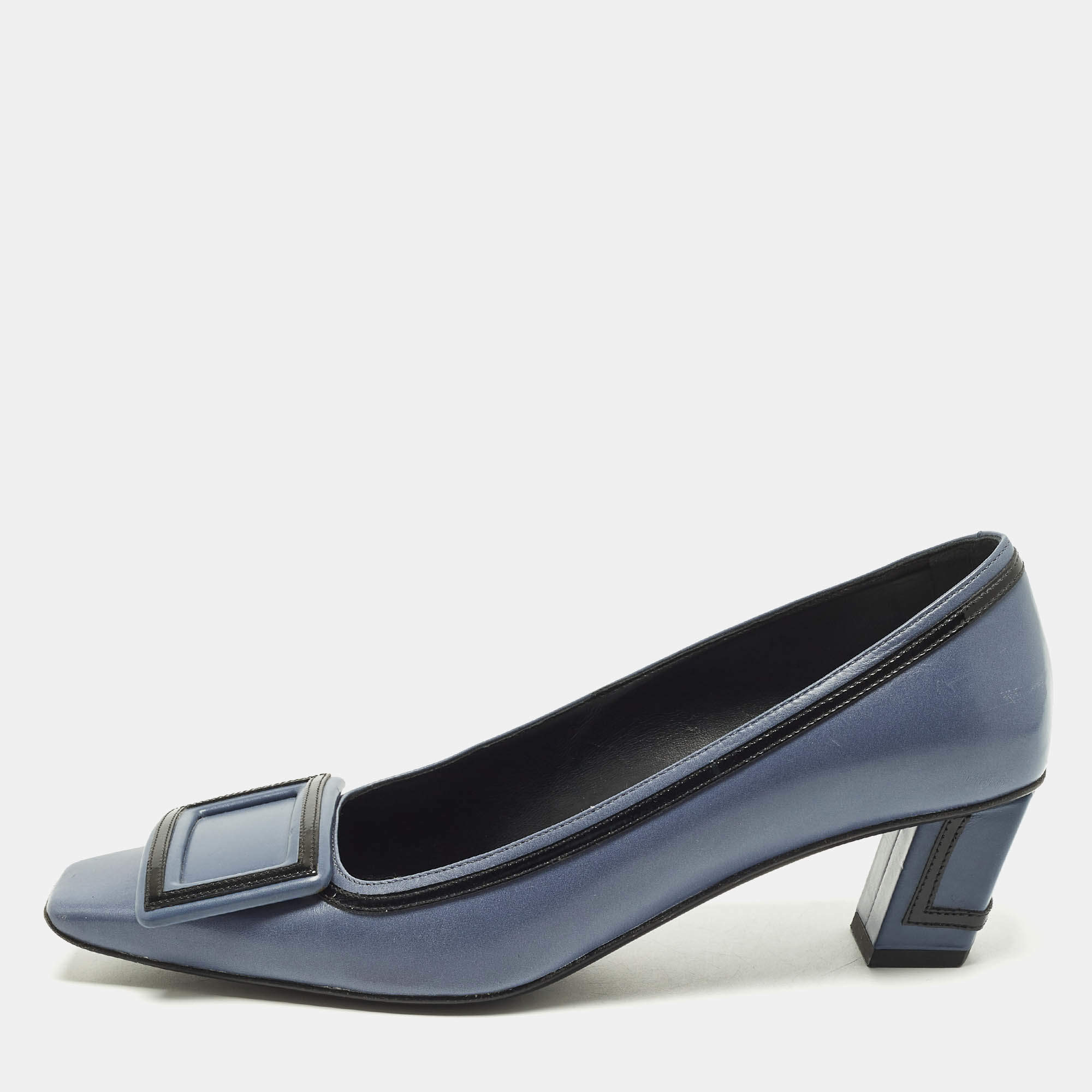 مملوكة مسبقًا Roger Vivier Belle Size 35 Blue Patent and Leather Block Heel Pumps