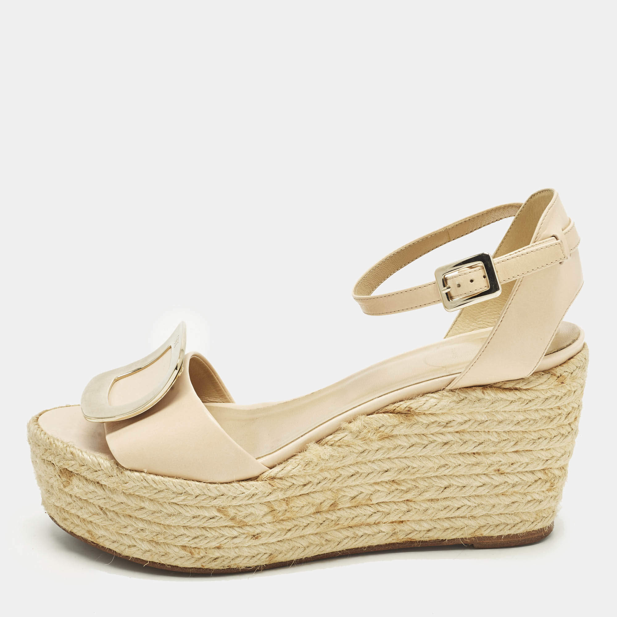 Pre Owned Roger Vivier Chips Size 36 Beige Leather Wedge Sandals
