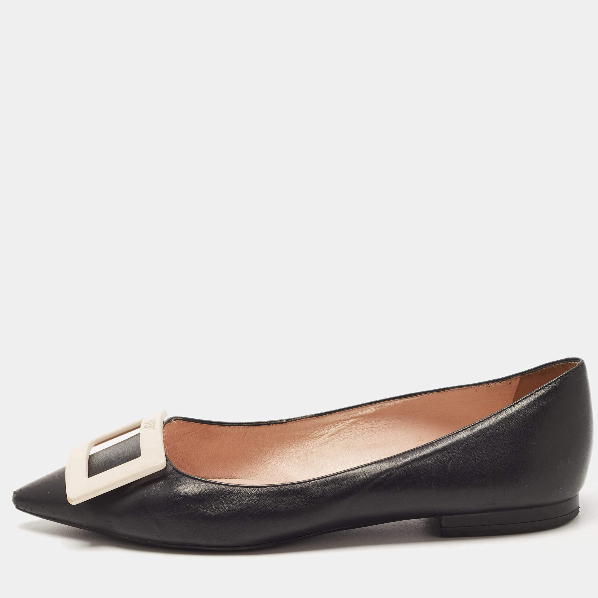 Pre Owned Roger Vivier Black Leather Gommette Ballet Flats Size 37