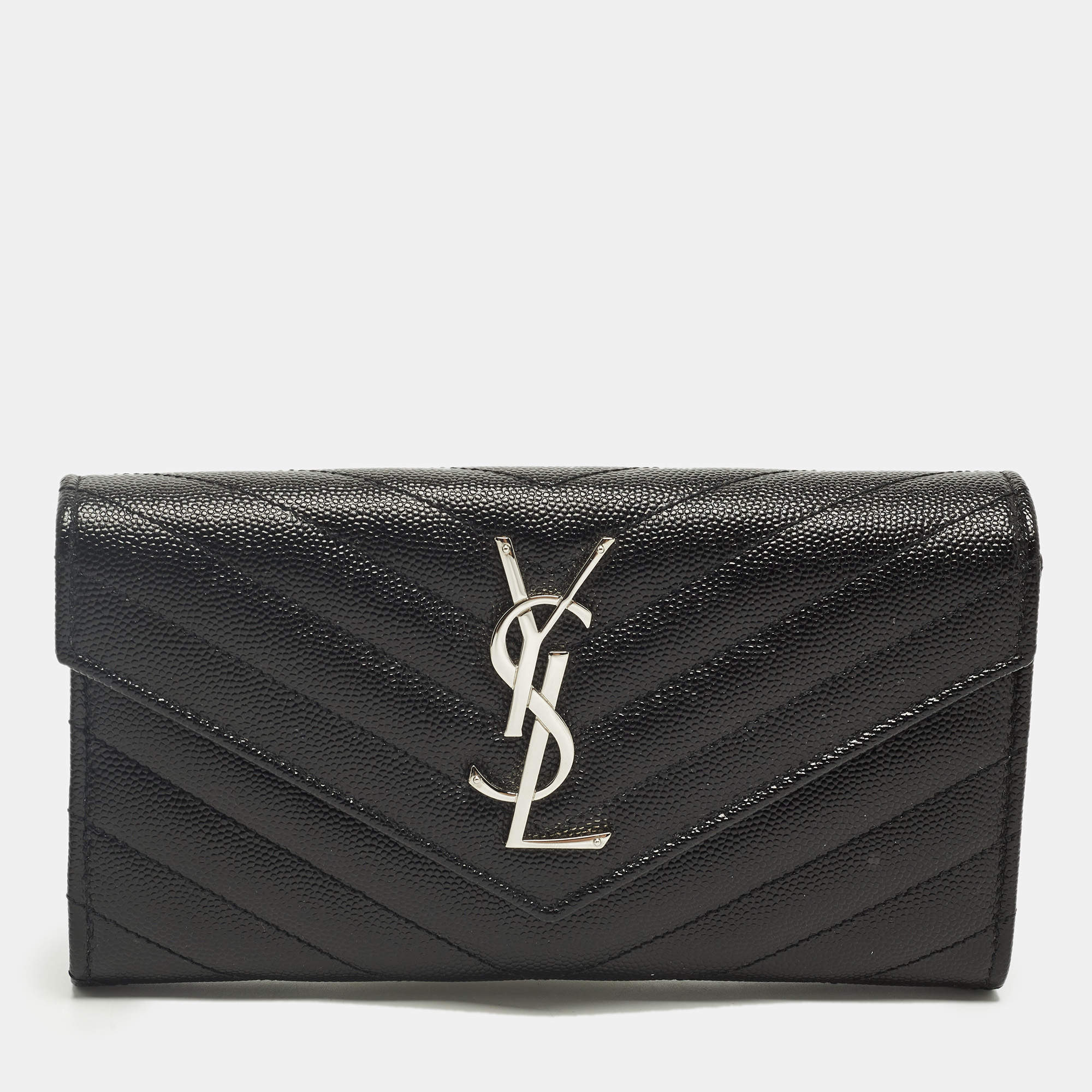 مملوكة مسبقًا Saint Laurent Cassandre Black Matelassé Leather Continental Wallet