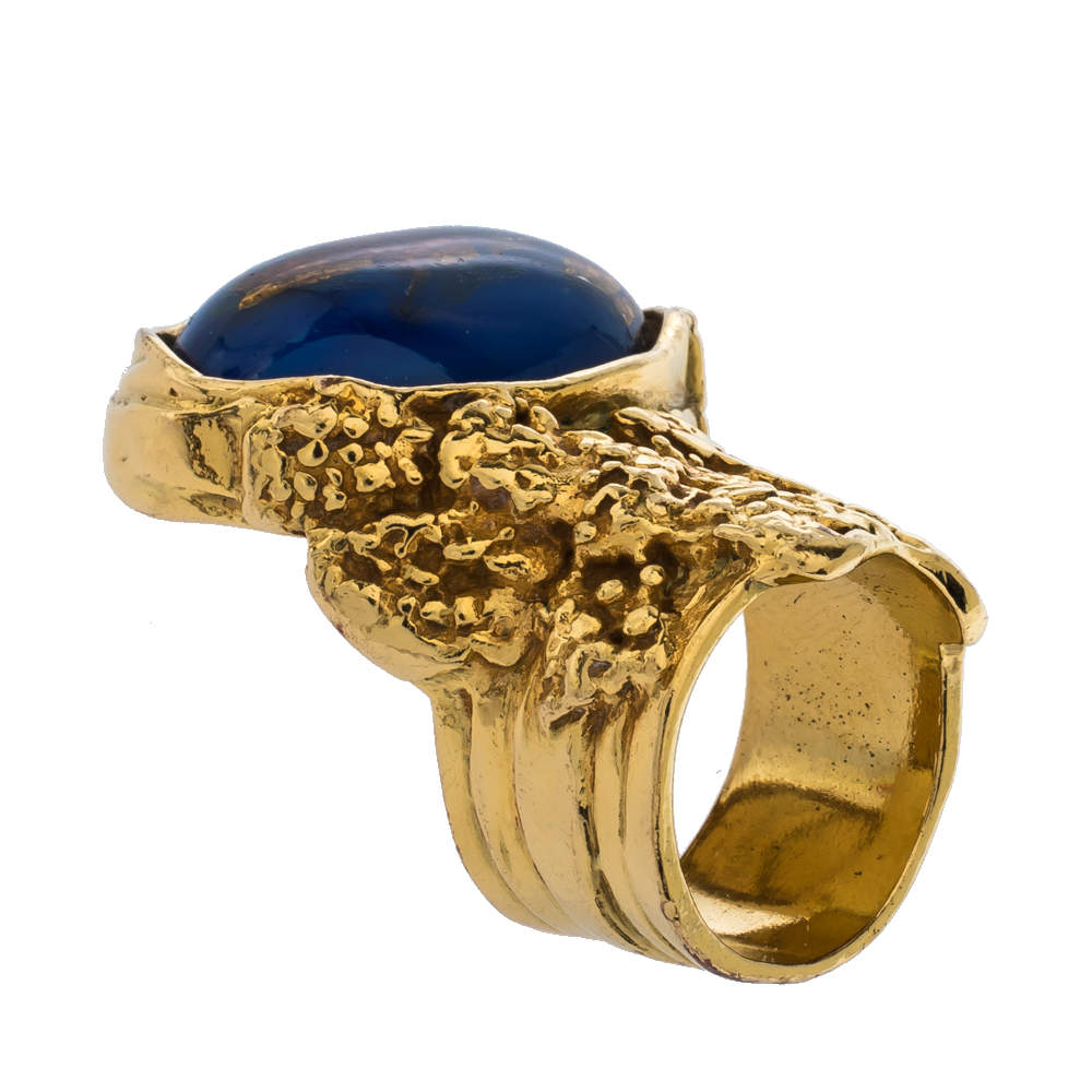 Pre Owned Saint Laurent Arty Blue Glass Cabochon Gold Tone Ring Size 54.5