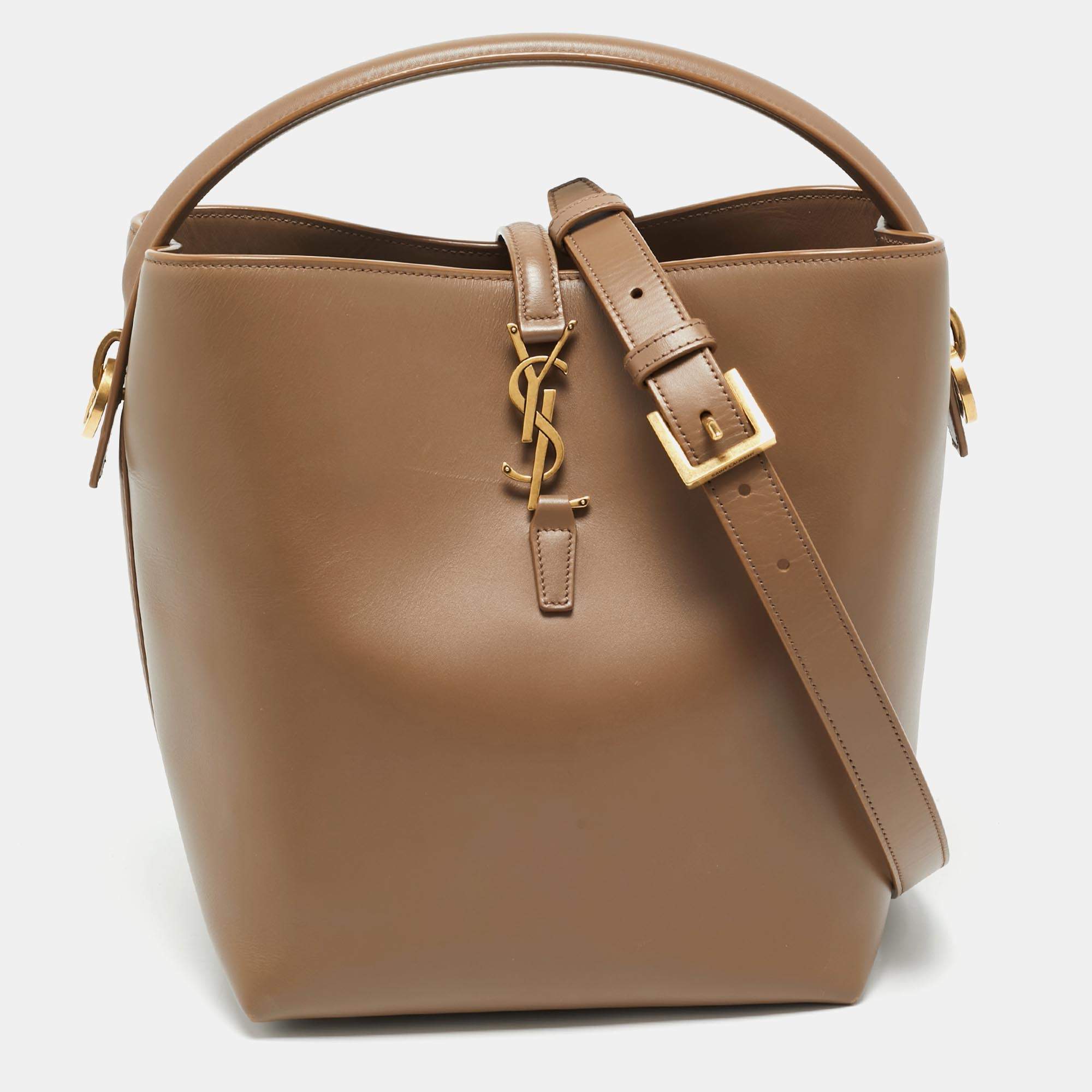 Pre Owned Saint Laurent Brown Leather Le 37 Bucket Bag