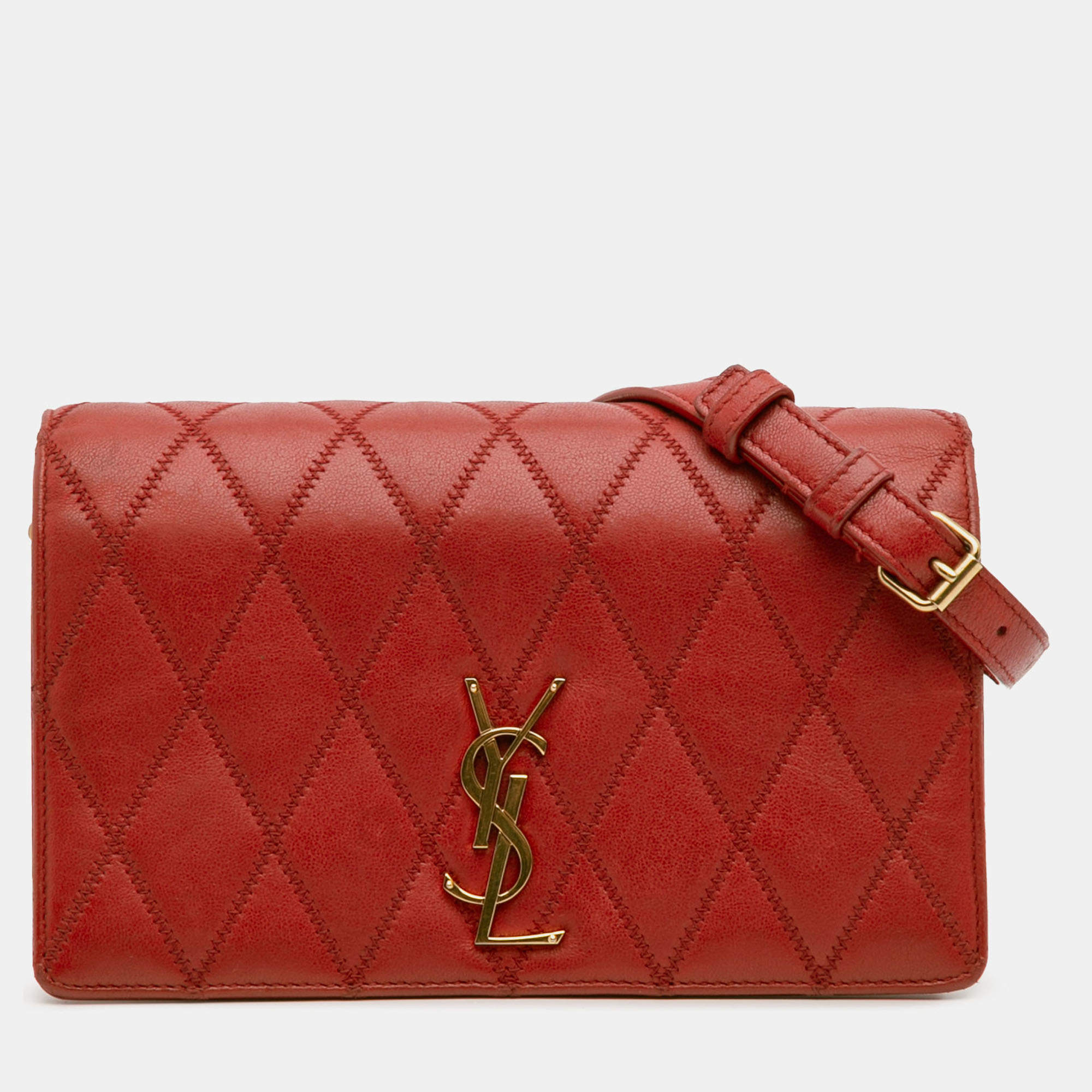Pre Owned Saint Laurent Paris Red Diamond Quilted Lambskin Angie Chain Bag