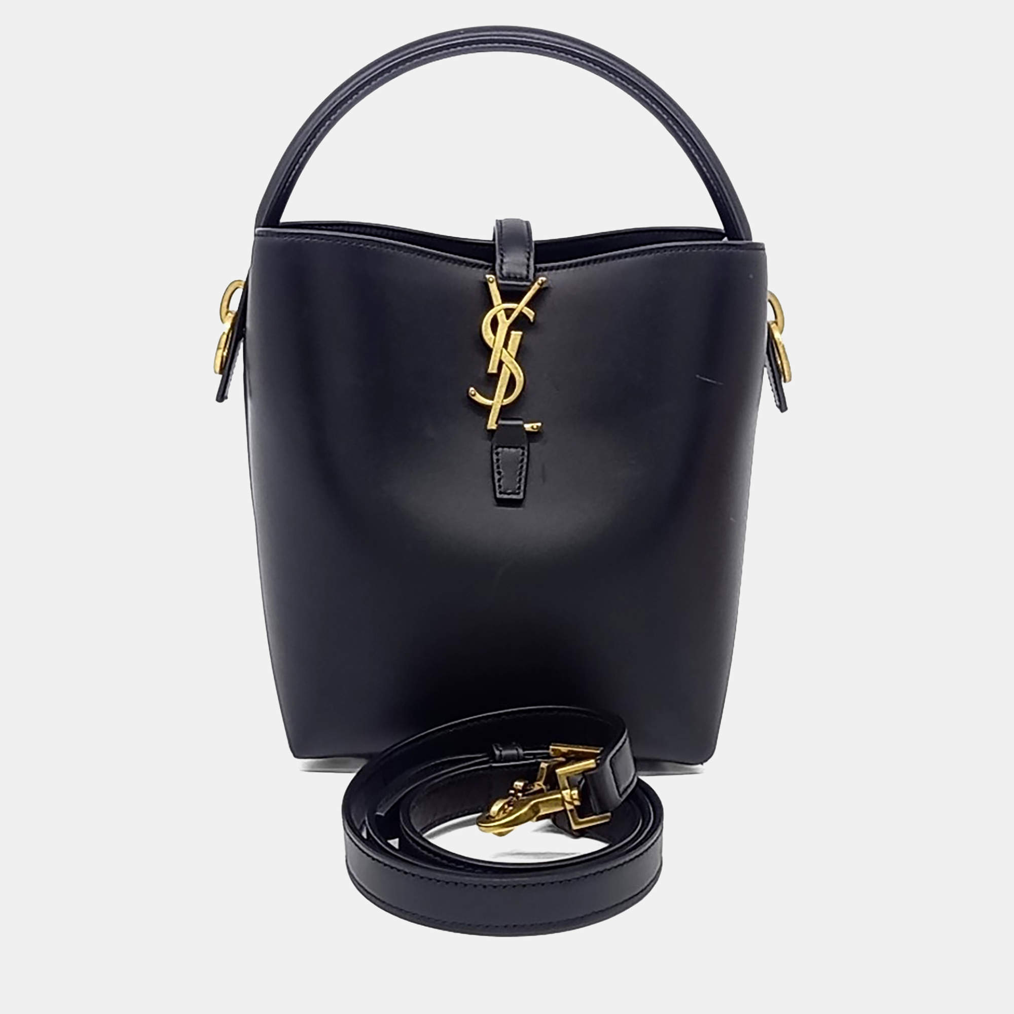 مملوكة مسبقًا Saint Laurent Paris Black Leather Le37 Bucket Bag