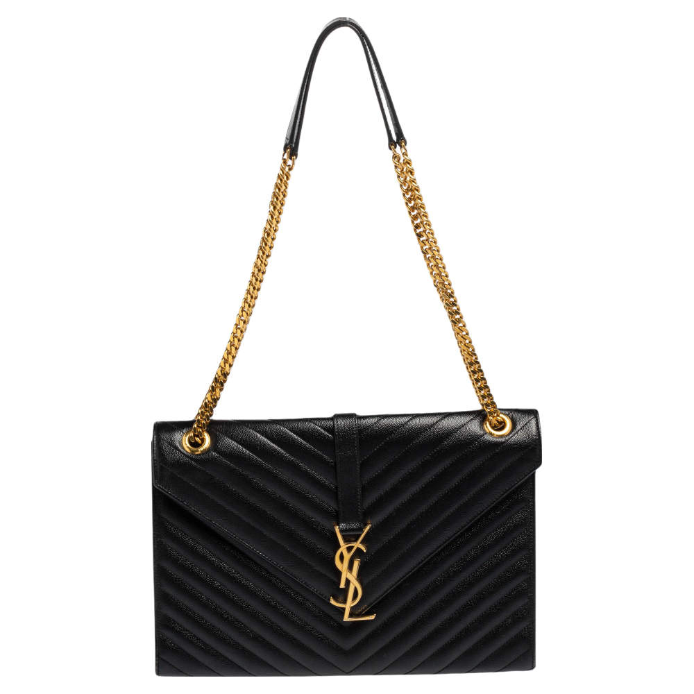 مملوكة مسبقًا Saint Laurent Black Matelassé Leather Monogram Envelope Shoulder Bag