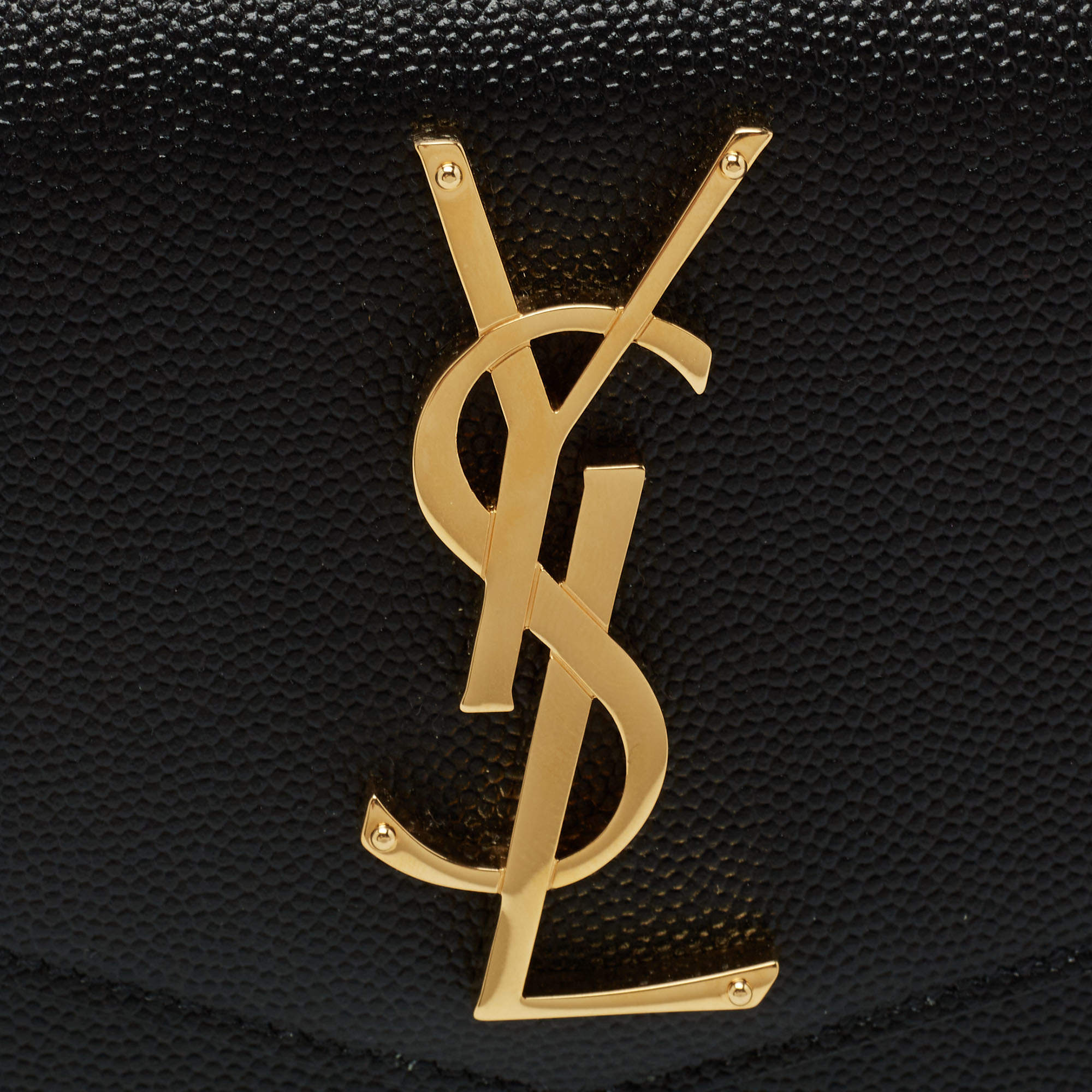 مملوكة مسبقًا Saint Laurent Black Grained Leather Medium Uptown Clutch