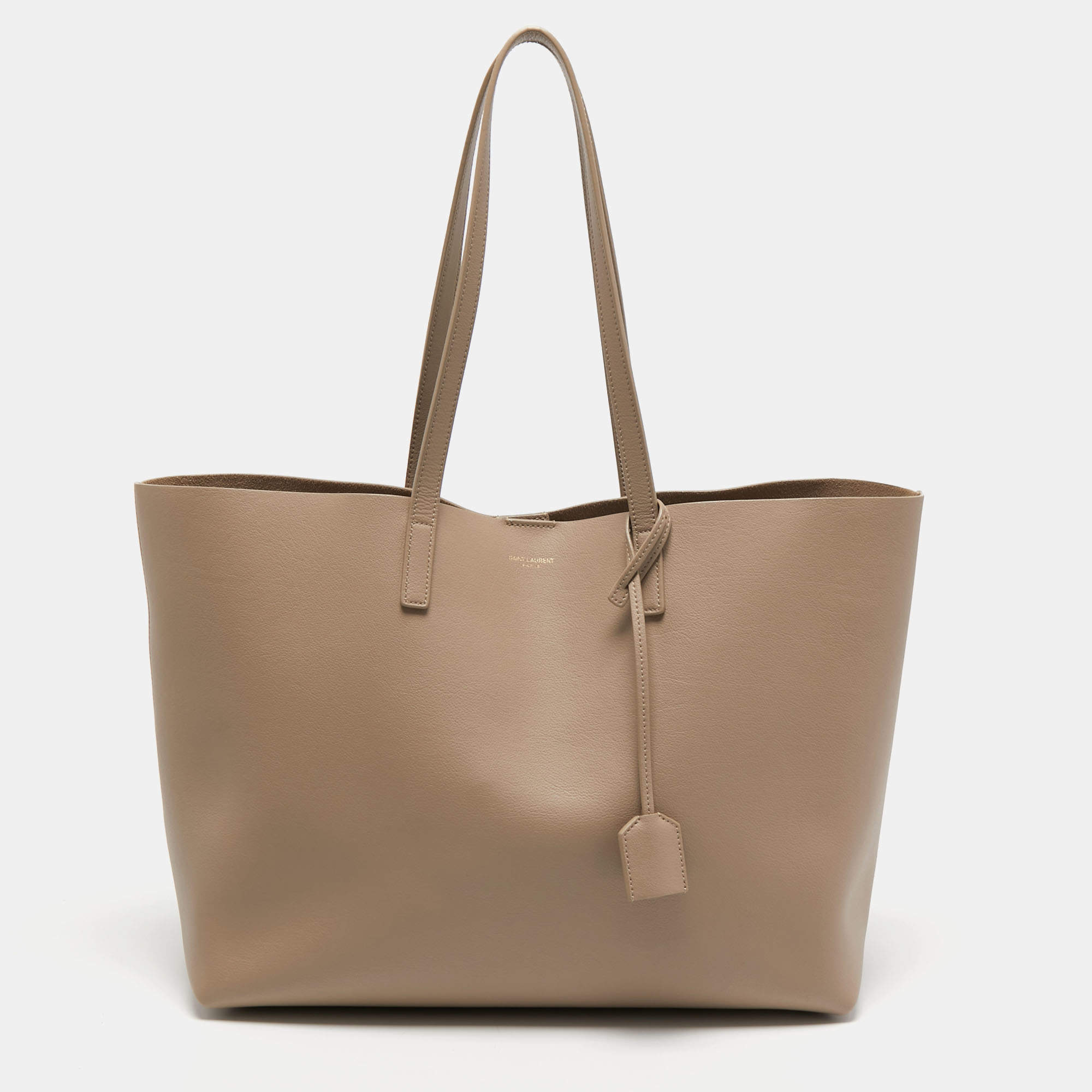 مملوكة مسبقًا Saint Laurent Beige Leather E/W Shopper Tote