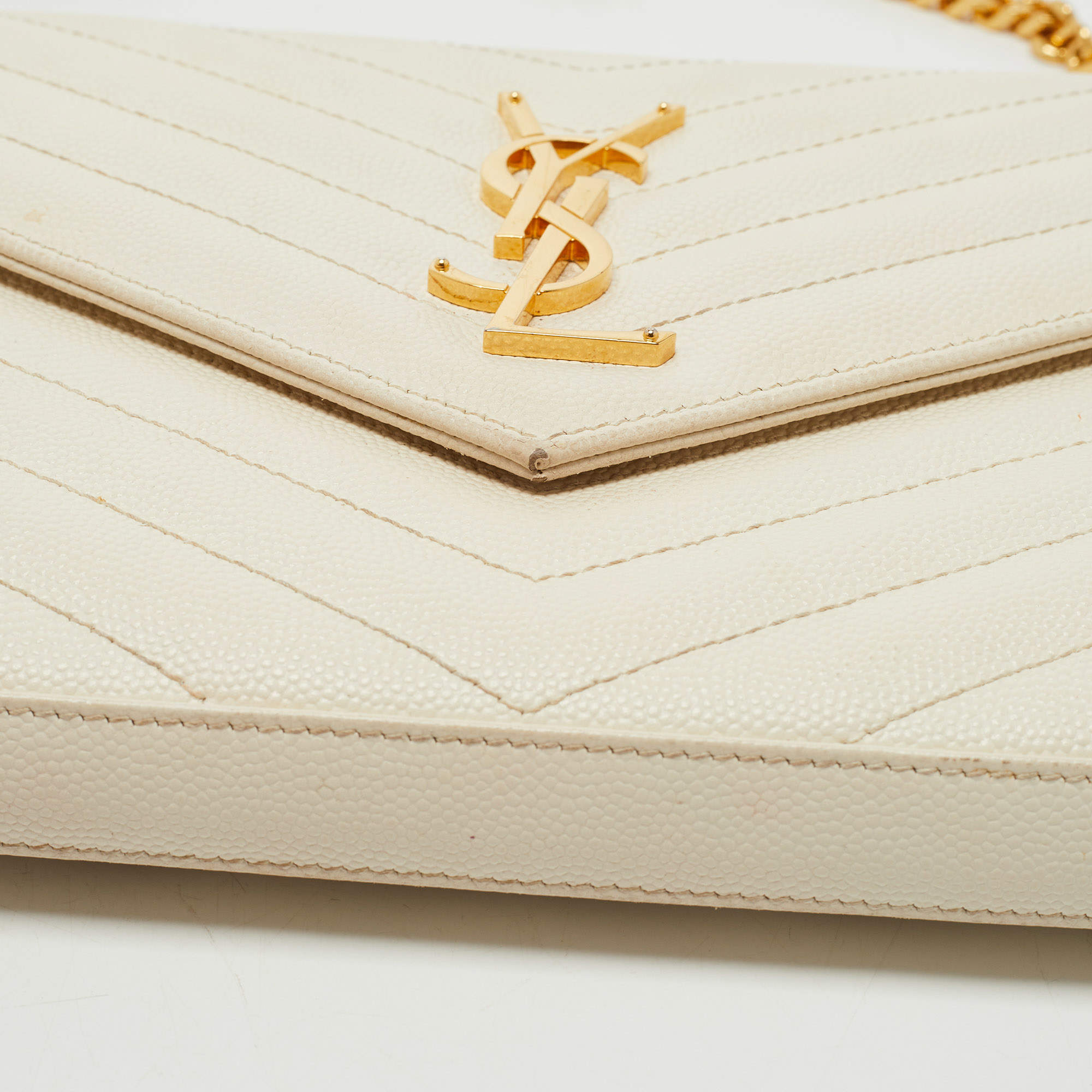 Saint Laurent Cream Cassandre matelassé chain wallet