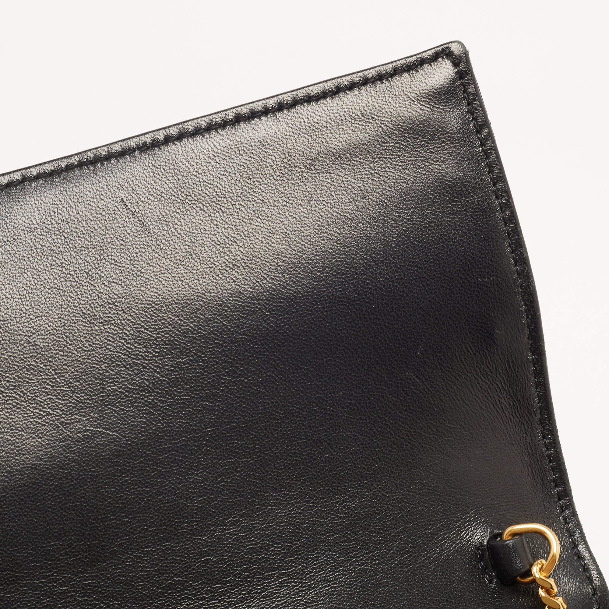 Saint Laurent Victoire Chain Bag In Crinkled Leather Black/Gold