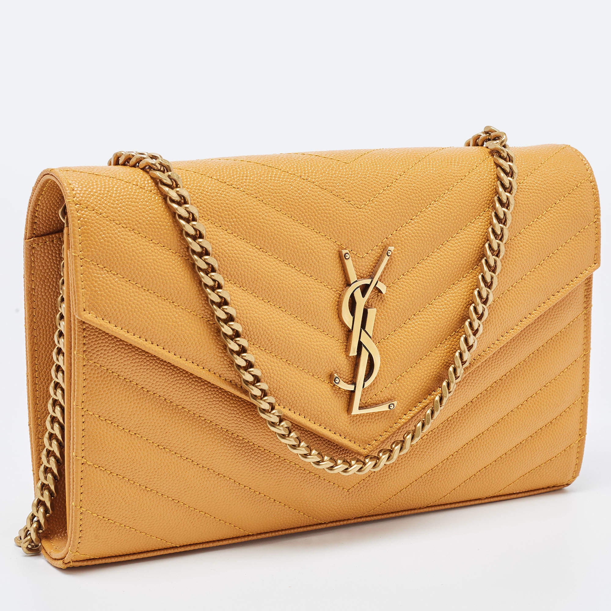Yves Saint Laurent White Matelasse Quilted Grained Leather Envelope Chain  Wallet Bag - Yoogi's Closet