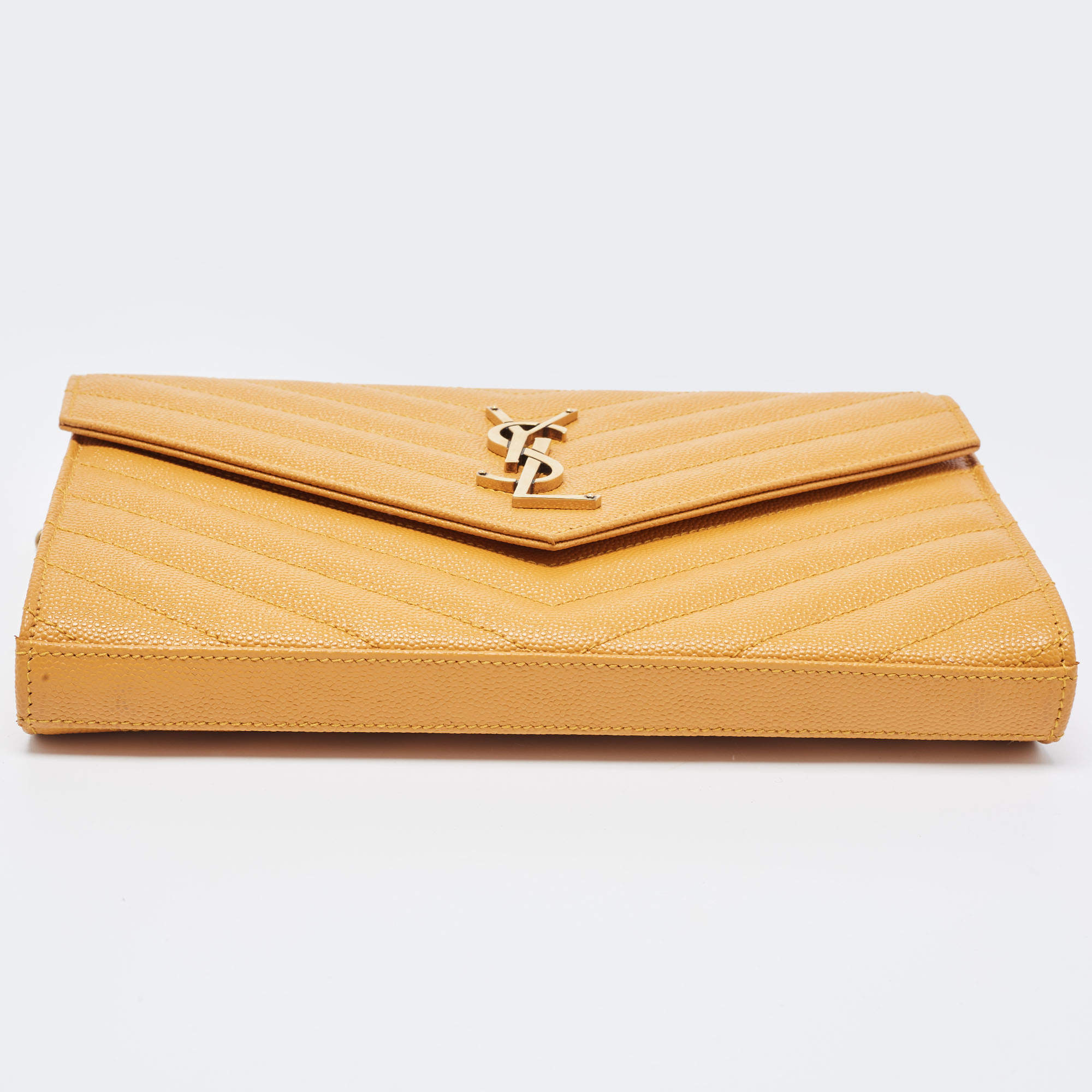 Yves Saint Laurent White Matelasse Quilted Grained Leather Envelope Chain  Wallet Bag - Yoogi's Closet