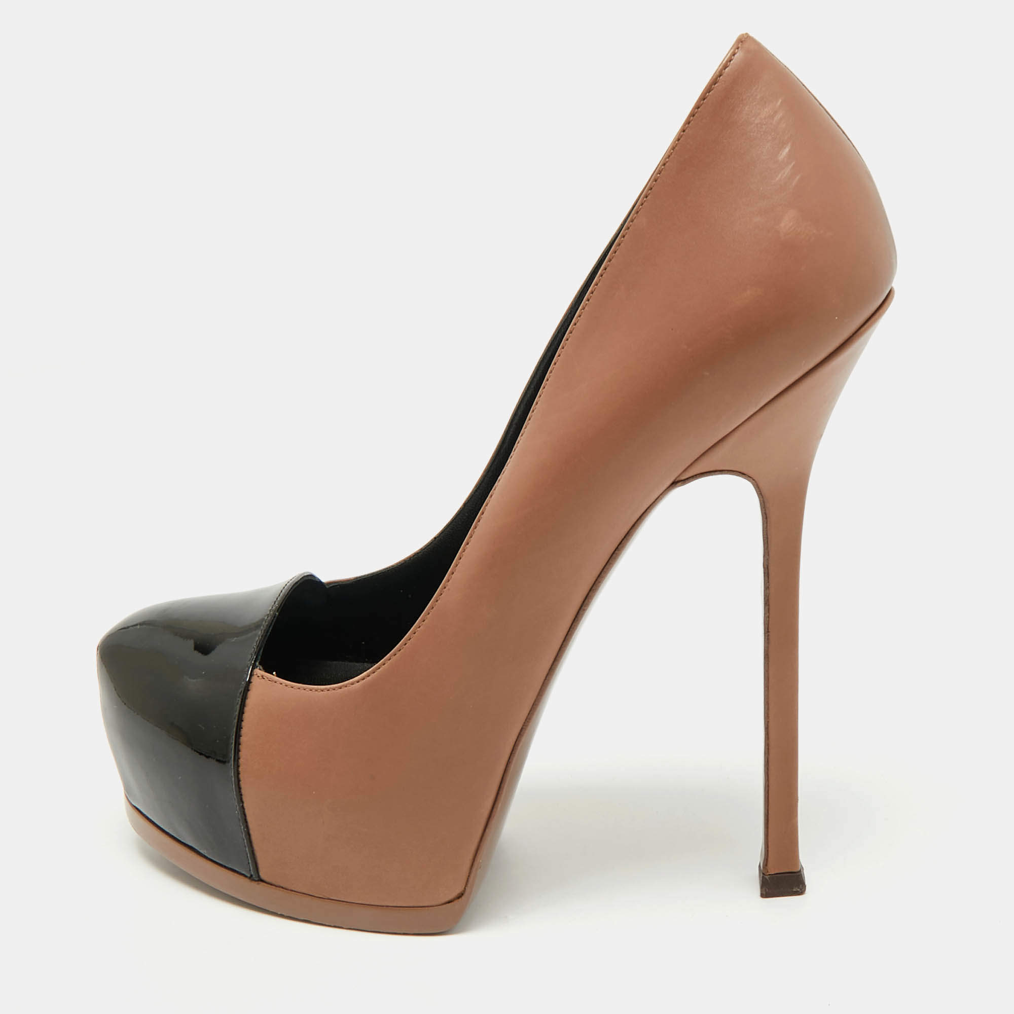 Pre Owned Saint Laurent Beige/Black Patent and Leather Tribtoo Platform Pumps Size 39.5