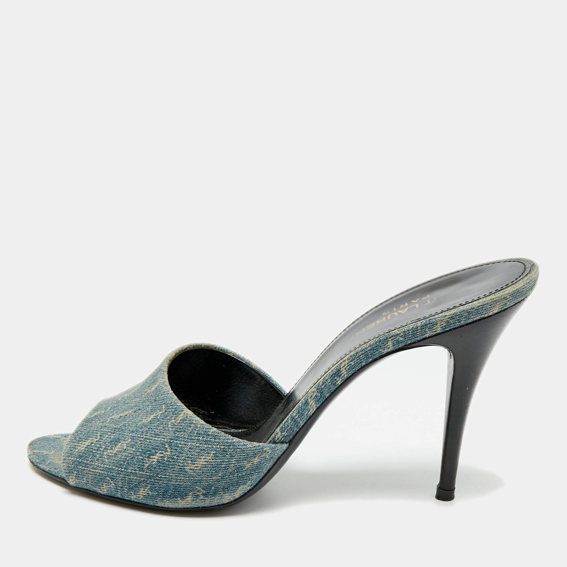 Pre Owned صندل سلايد ايف سان لوران مزين إبزيم حواف جلد تمساح بارز أصفر و كانفاس رصاصي مقاس 36.5