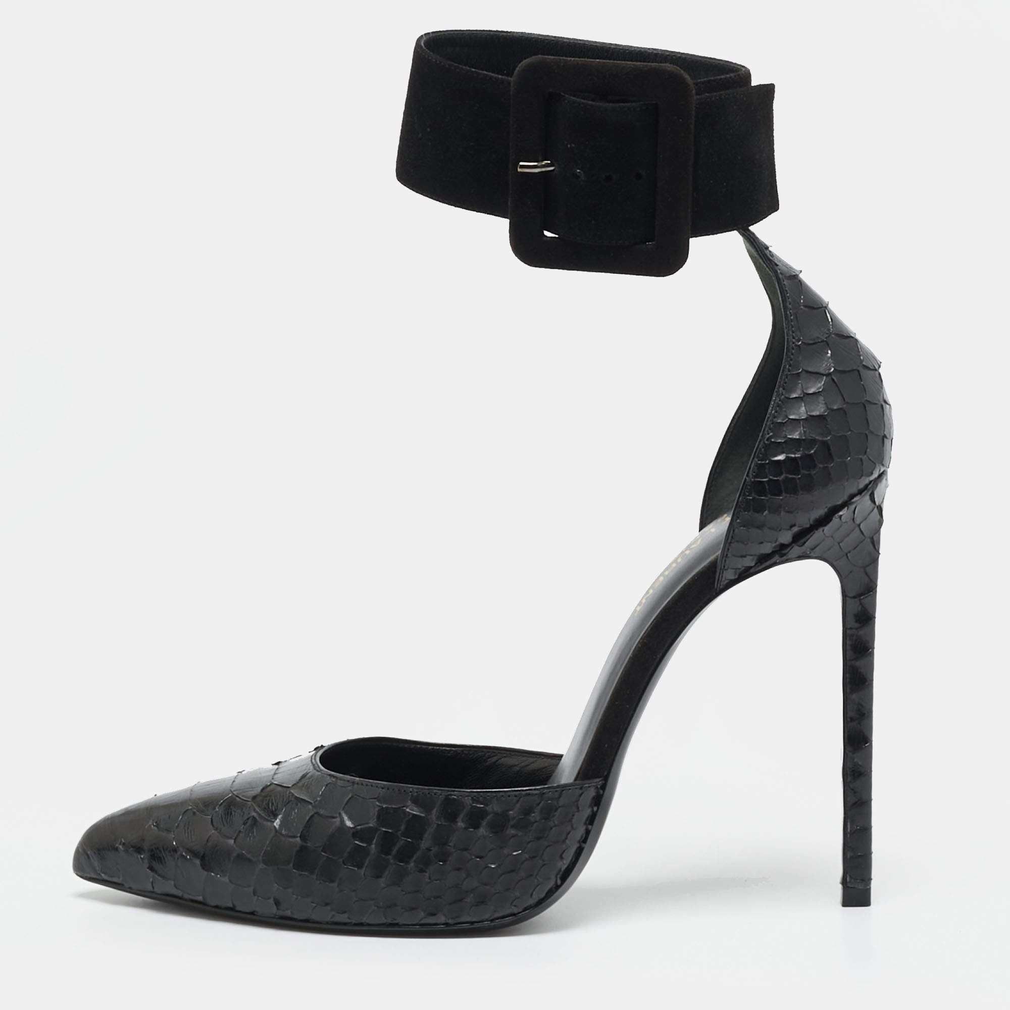 مملوكة مسبقًا حذاء كعب عالي سان لوران إسكاربين جلد بايثون أسود و سويدي بسوار للكاحل مقاس 39.5