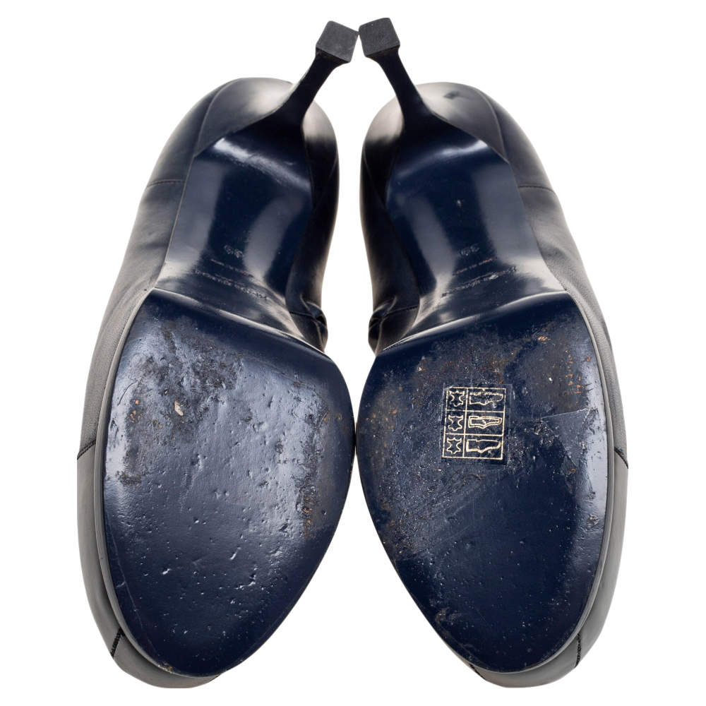 Pre Owned Saint Laurent Navy Blue/Black Leather and Patent Cap-Toe Tribtoo Ankle Boots Size 39