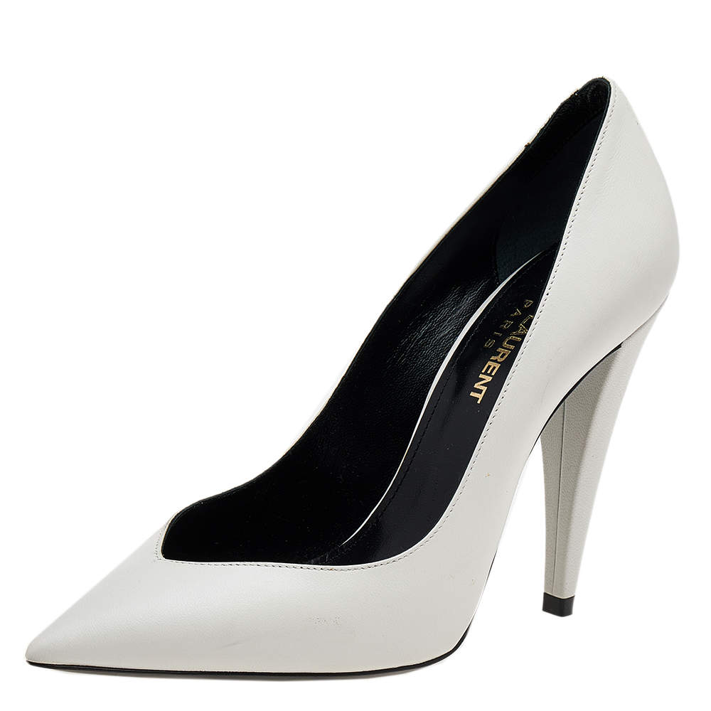 Saint laurent hot sale white pumps