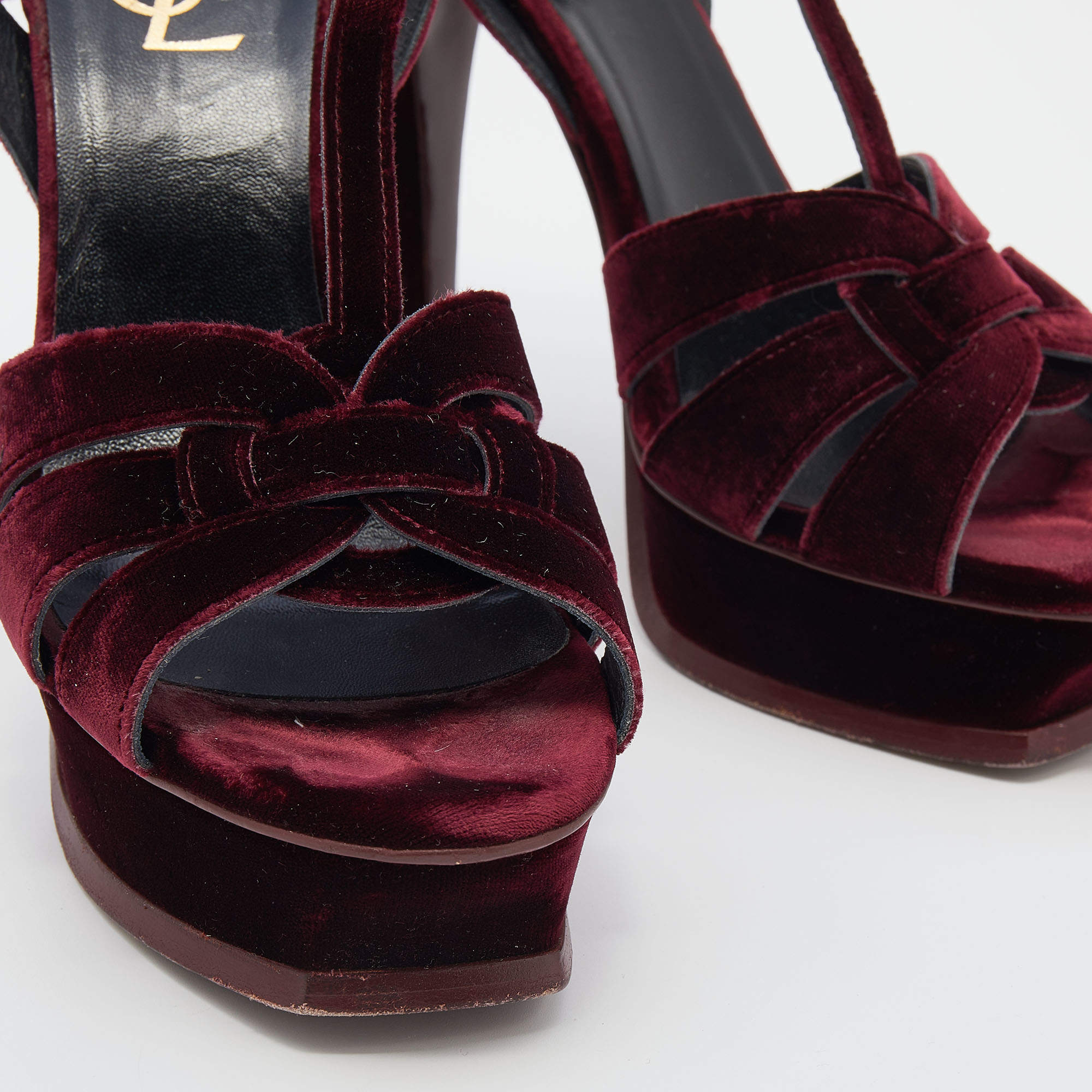 Tribute velvet sandals Saint Laurent Red size 39 EU in Velvet - 29131092