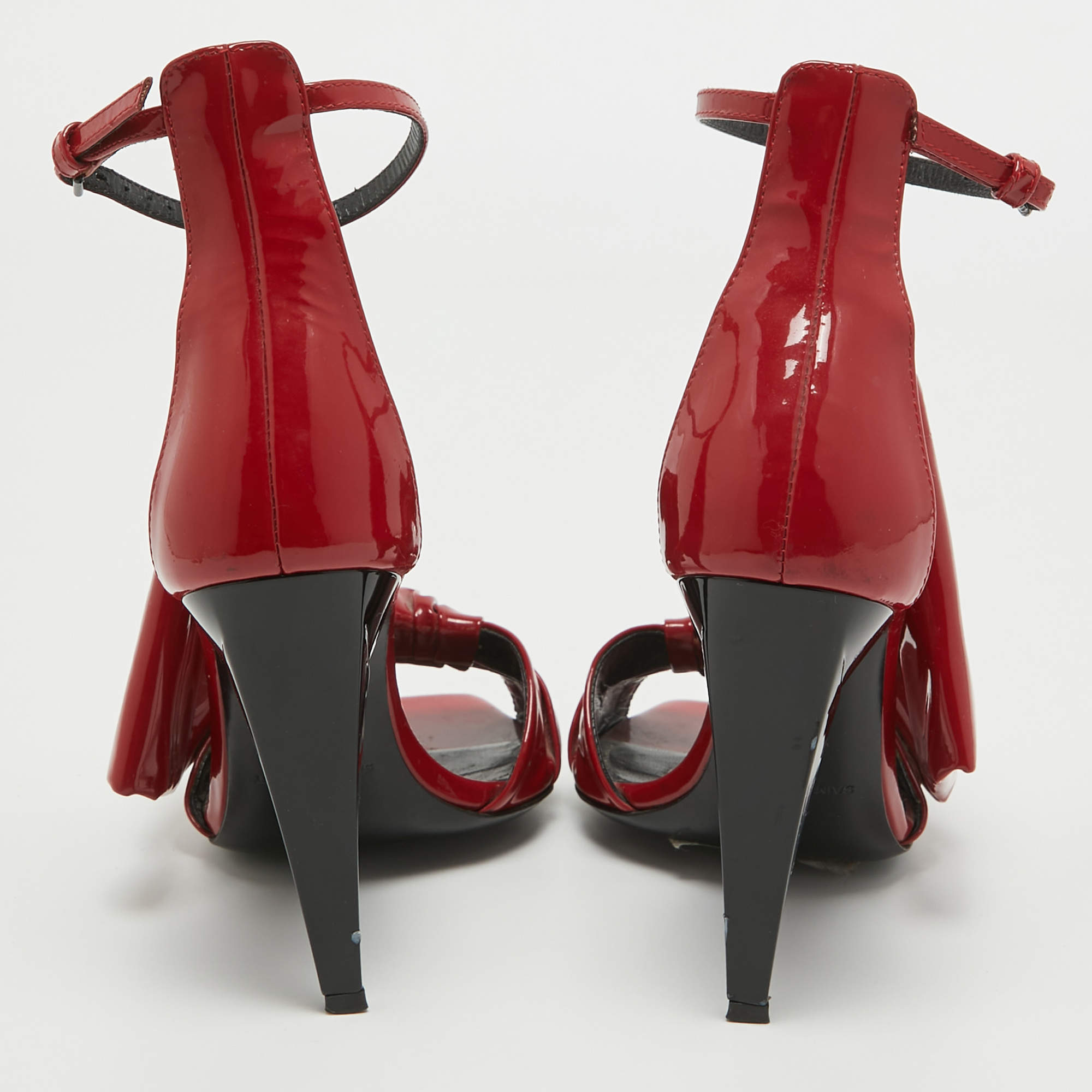 Pre Owned Saint Laurent Red Patent Leather Freja Bow Sandals Size 36