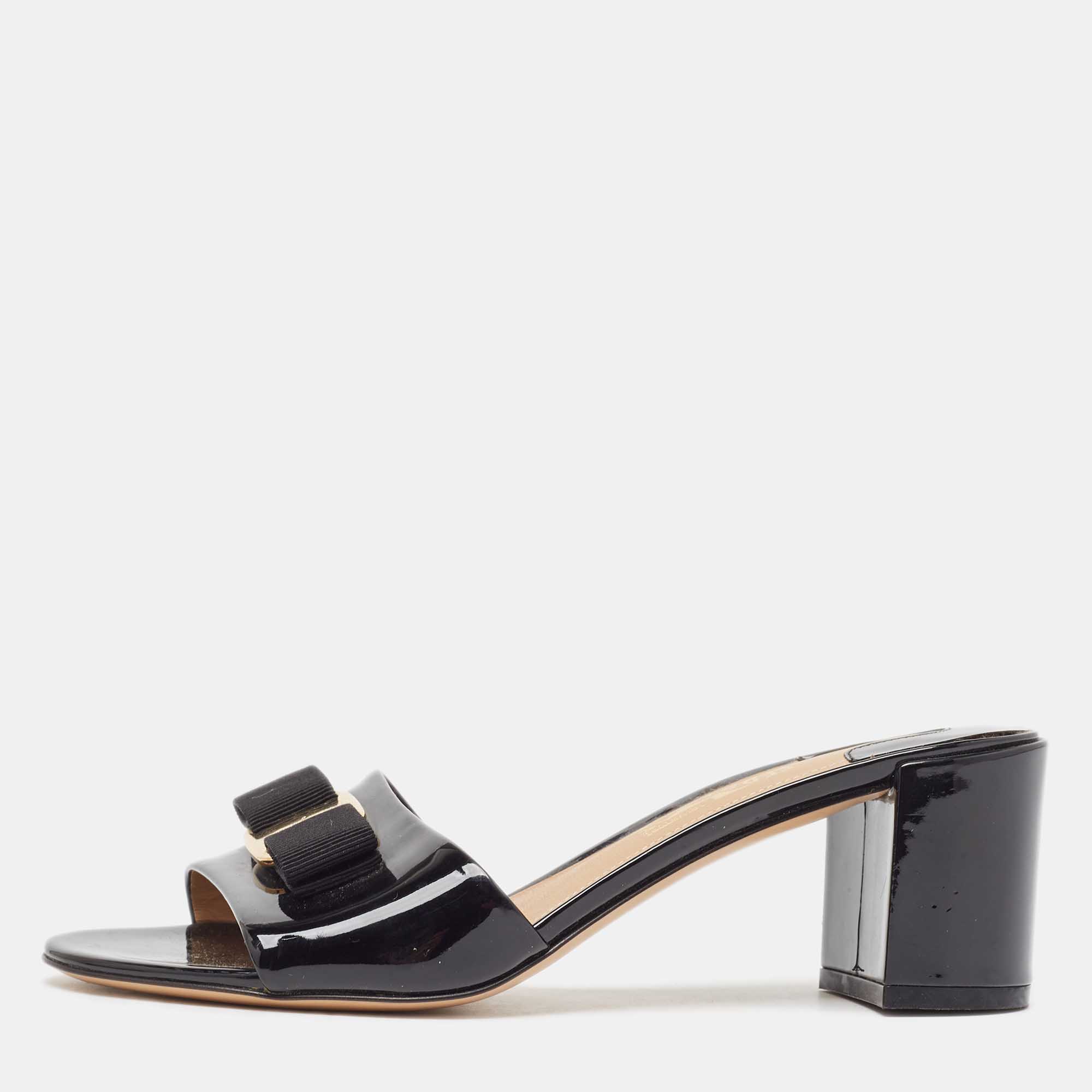 Pre Owned Salvatore Ferragamo Black Patent Leather Vara Bow Wedge Sandals Size 38