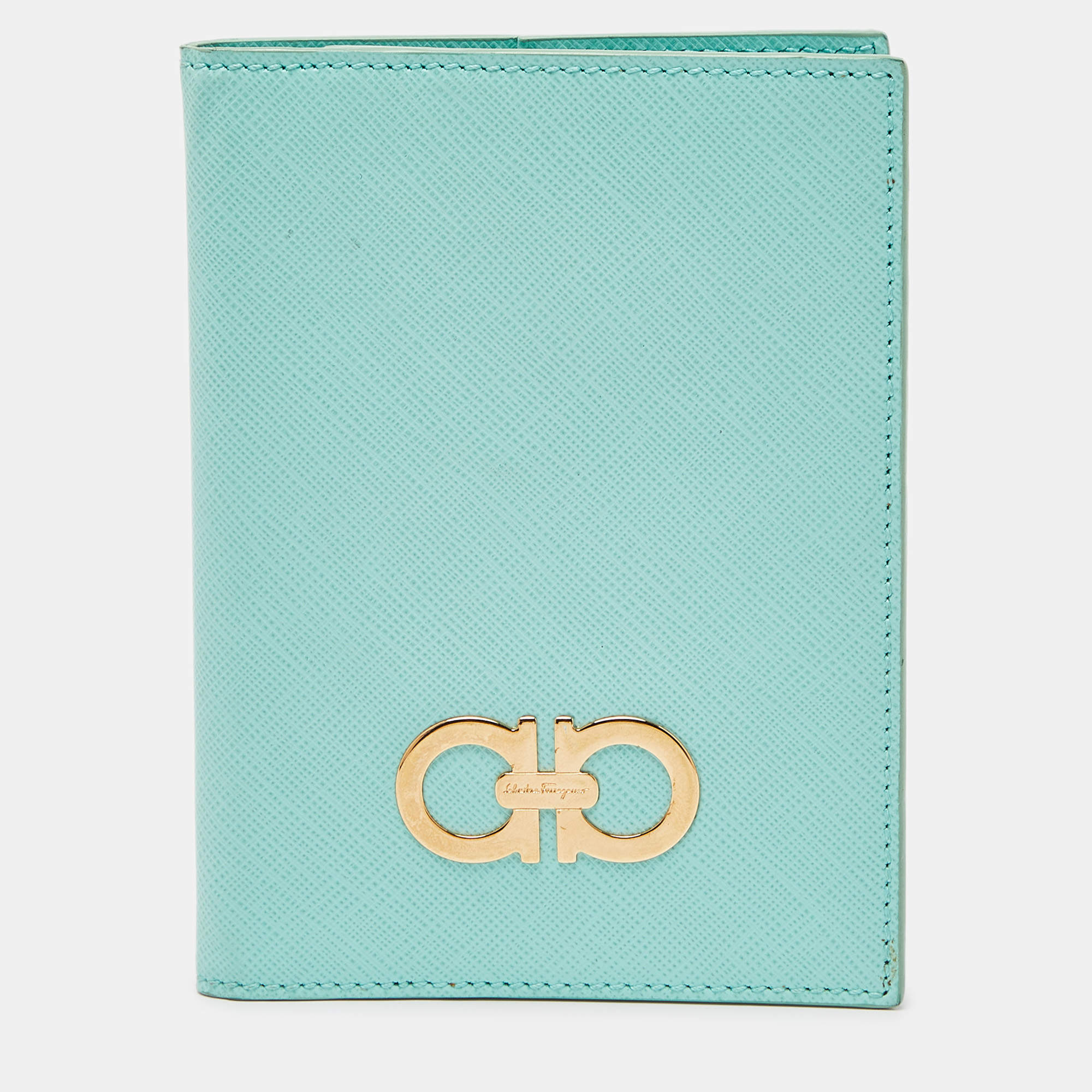 Pre Owned Salvatore Ferragamo Green Leather Passport Holder