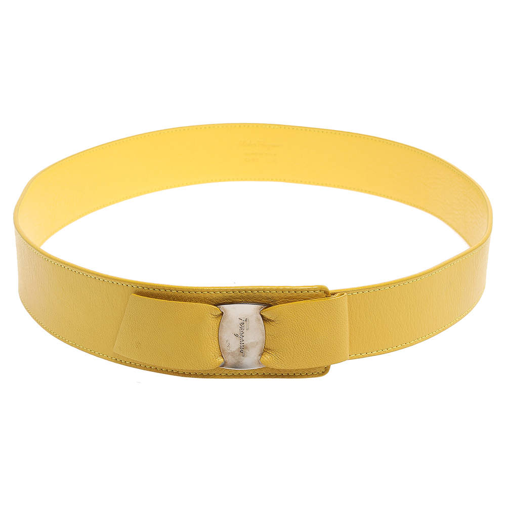 Pre Owned Salvatore Ferragamo Yellow Leather Vara Bow Belt 90 CM