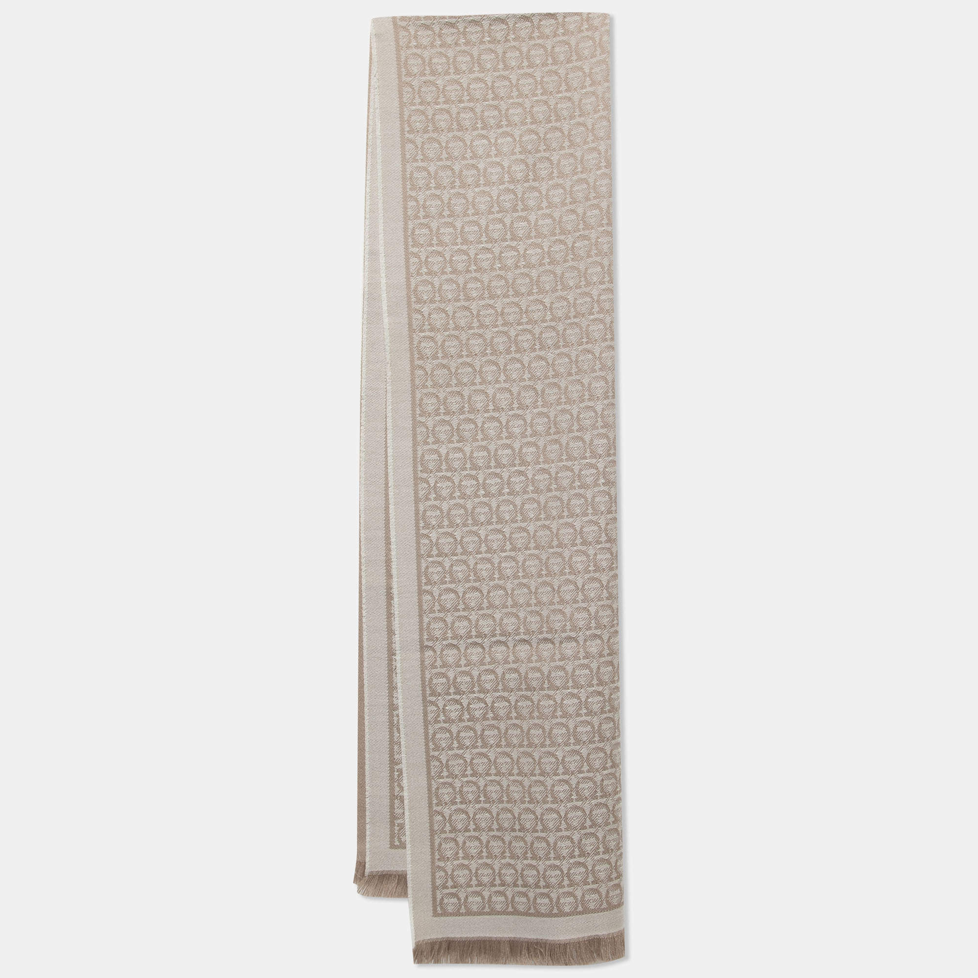  Salvatore Ferragamo Beige Logo Jacquard Wool Shawl