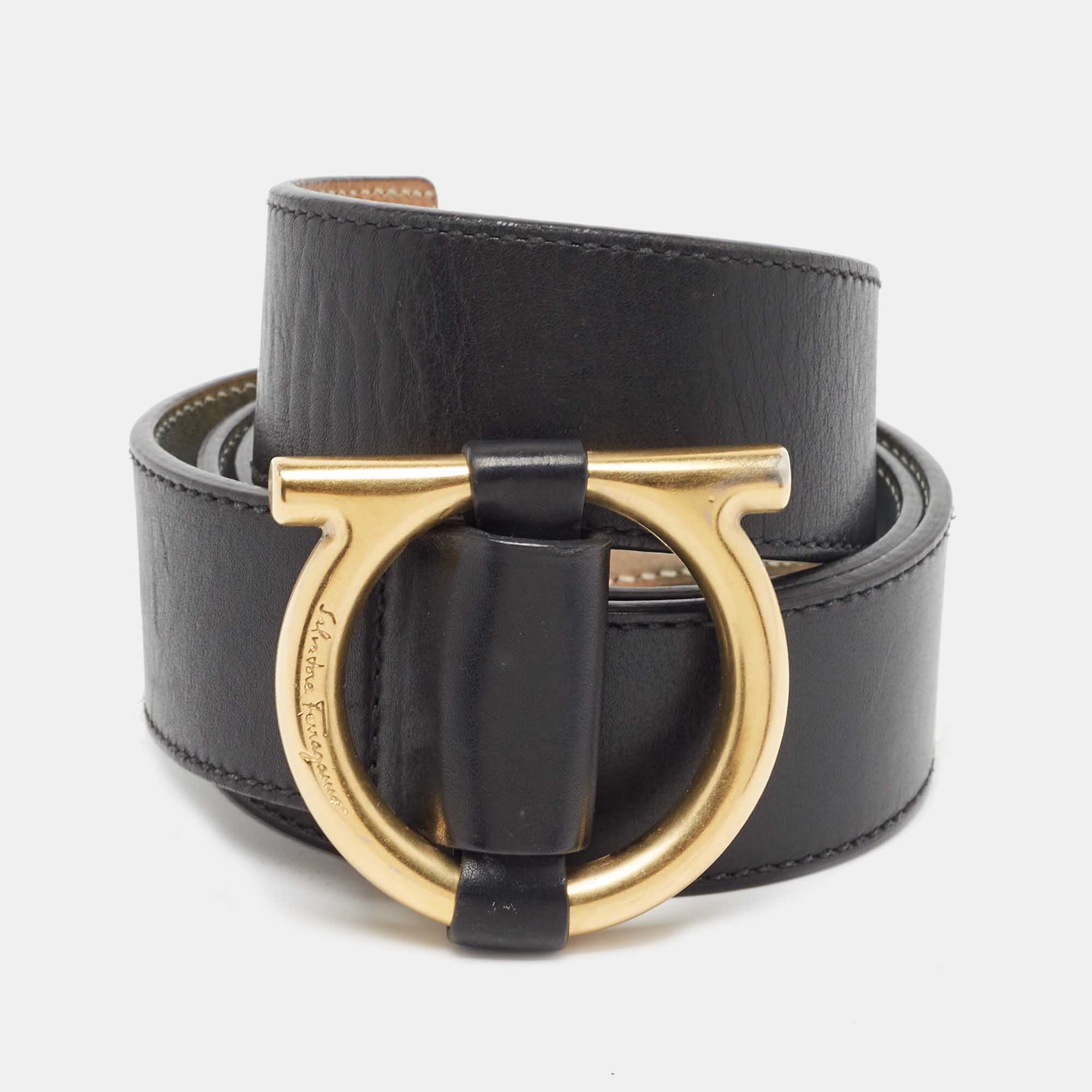 Pre Owned Salvatore Ferragamo Black Leather Gancini Buckle Belt 65CM