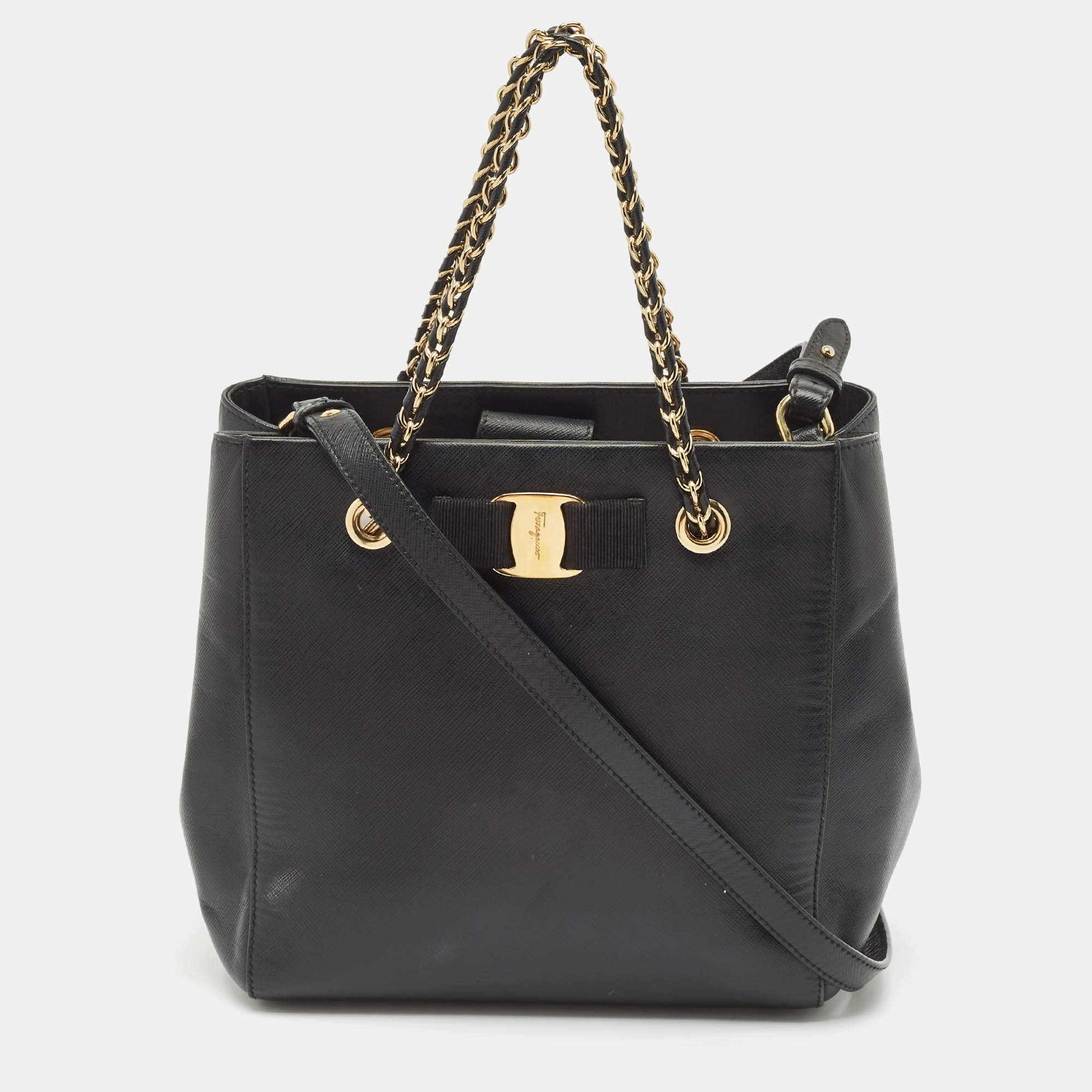 Pre Owned Salvatore Ferragamo Black Leather Vara Bow Chain Tote