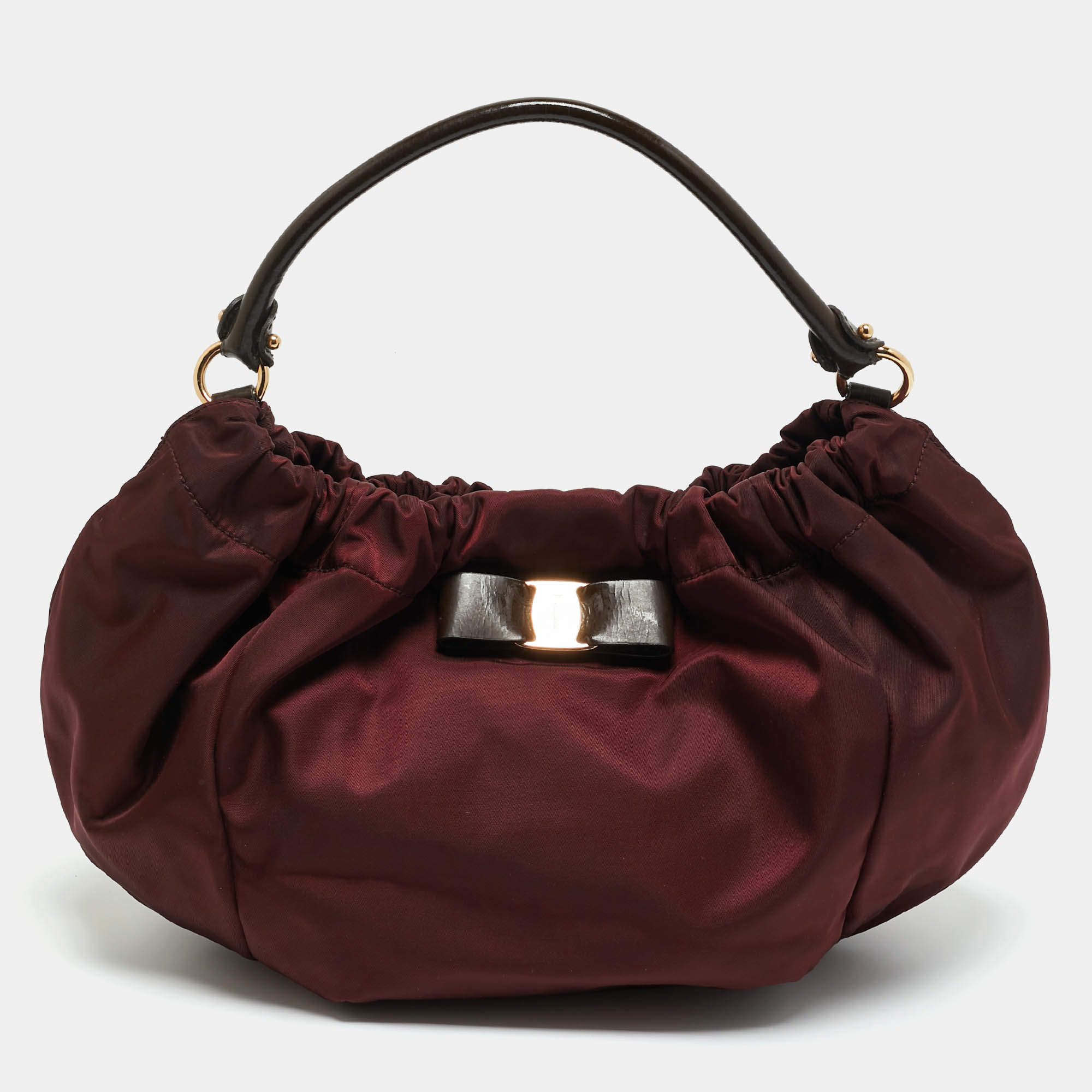 Pre Owned Salvatore Ferragamo Burgundy/Brown Nylon and Patent Leather Vara Bow Hobo