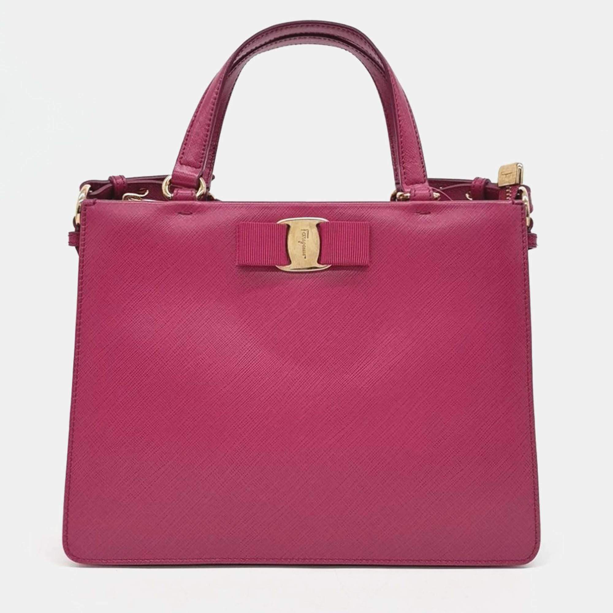 Pre Owned Salvatore Ferragamo Vara Pink Leather Tote
