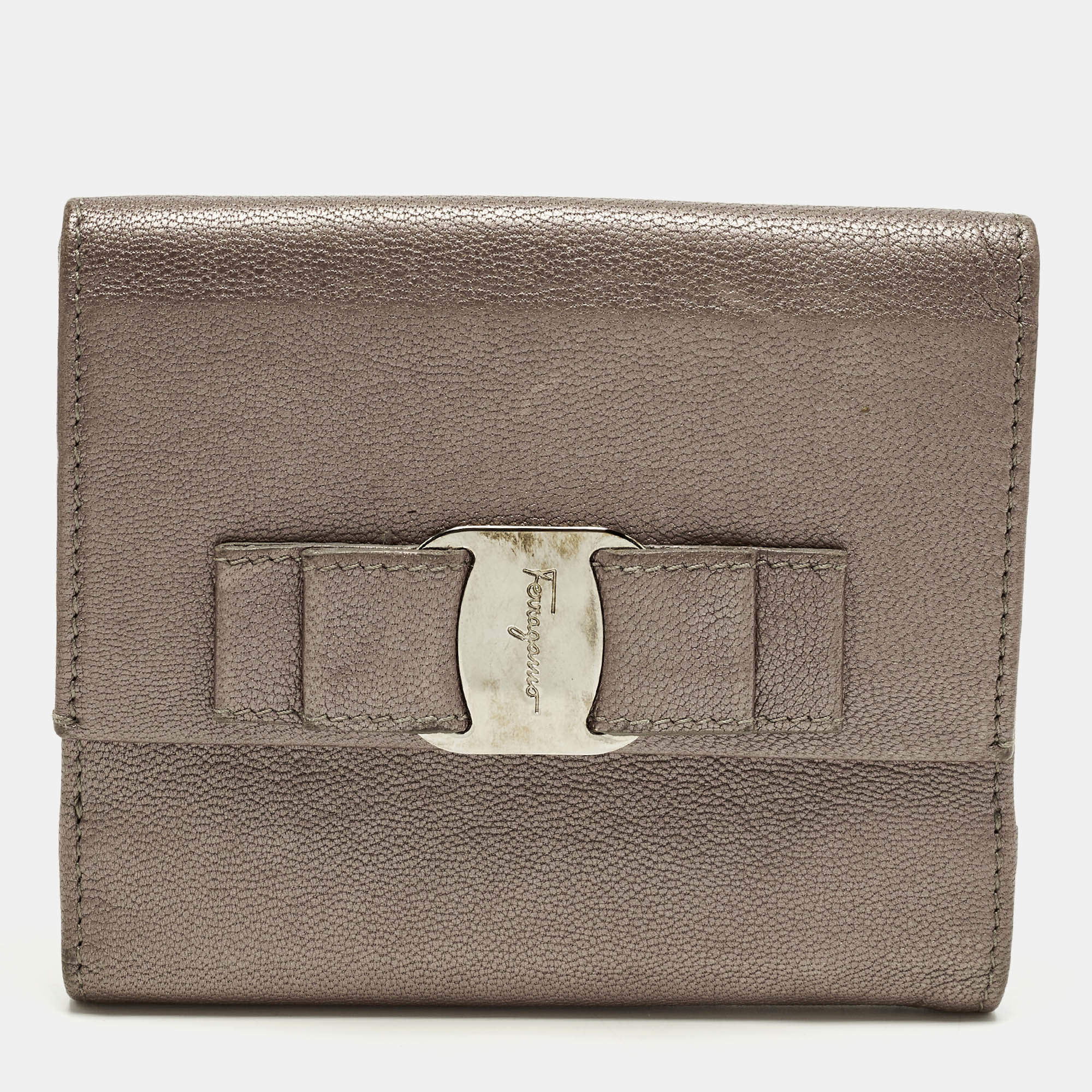 Pre Owned محفظة سالفاتوري فيراغامو فارا بو جلد موف فرنسية