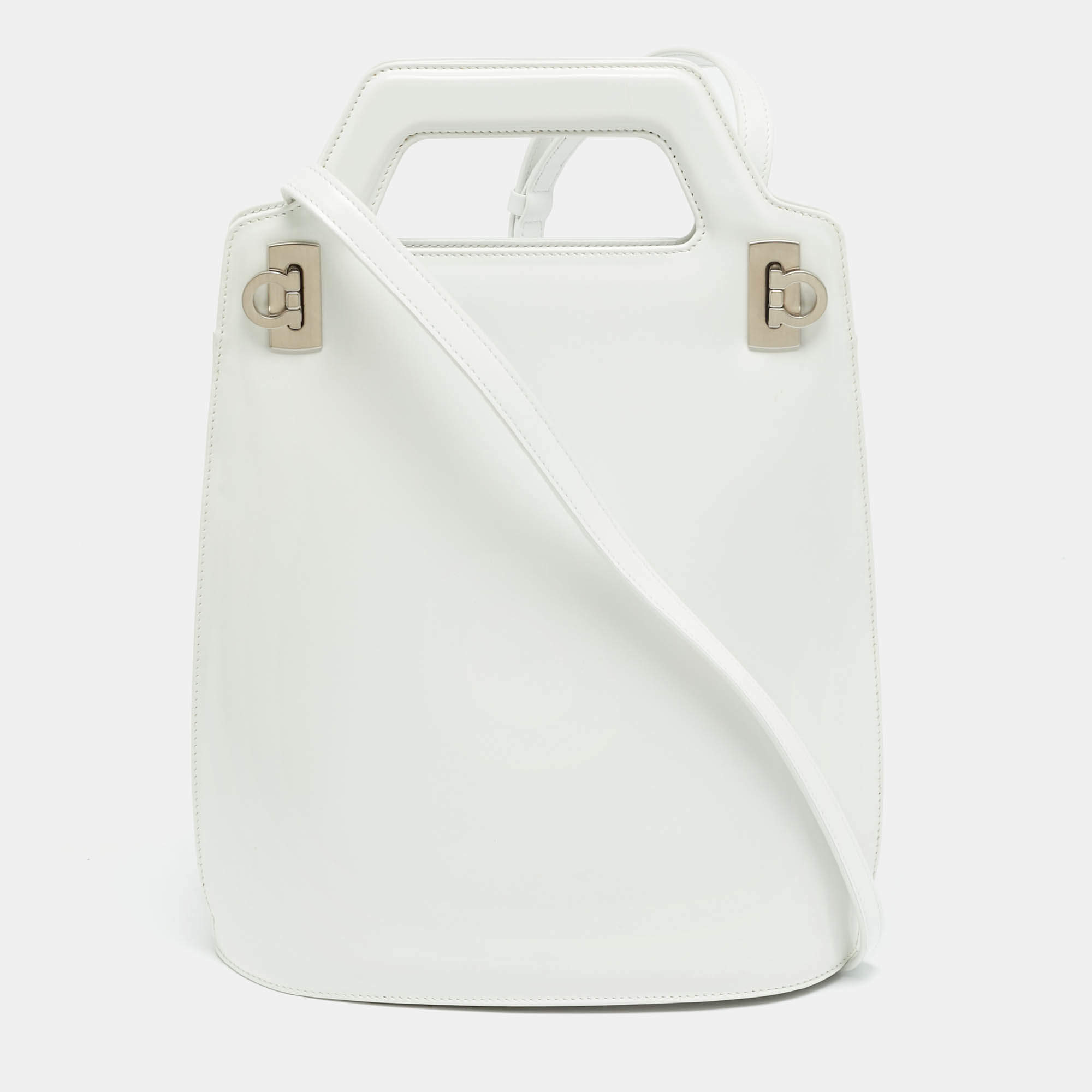 Pre Owned Salvatore Ferragamo Wanda White Leather Tote