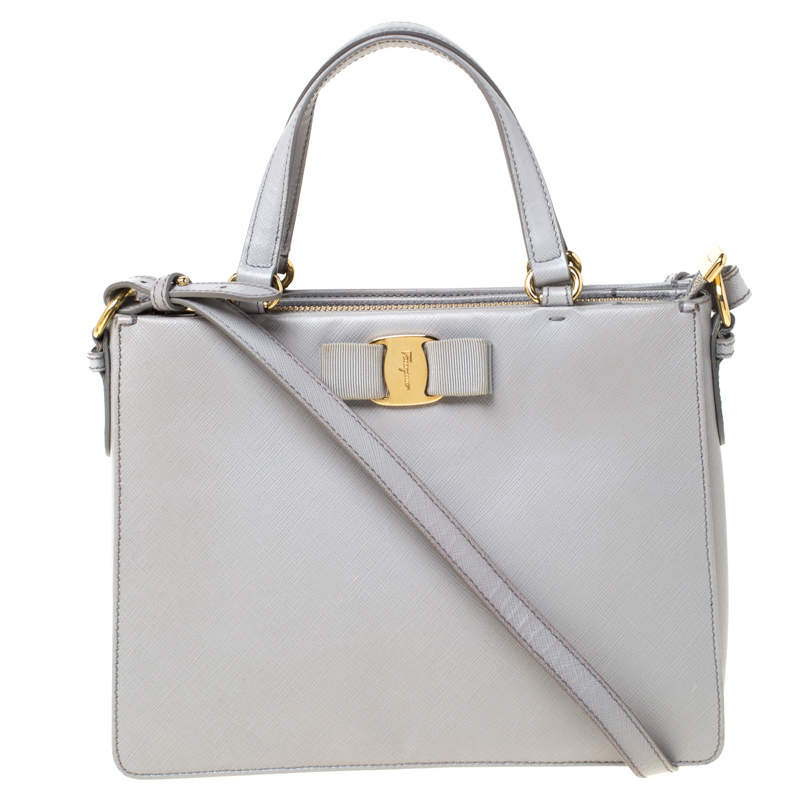 Pre Owned Salvatore Ferragamo Light Grey Leather Tracy Tote