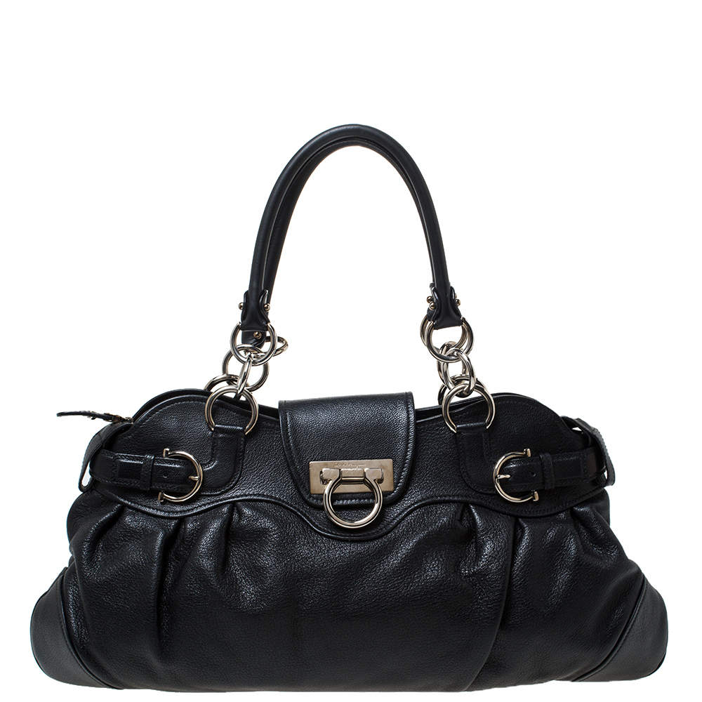 luxury-women-salvatore-