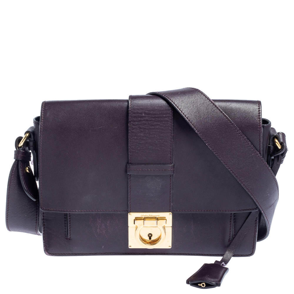 Pre Owned Salvatore Ferragamo Dark Plum Leather Gancio Flap Crossbody Bag