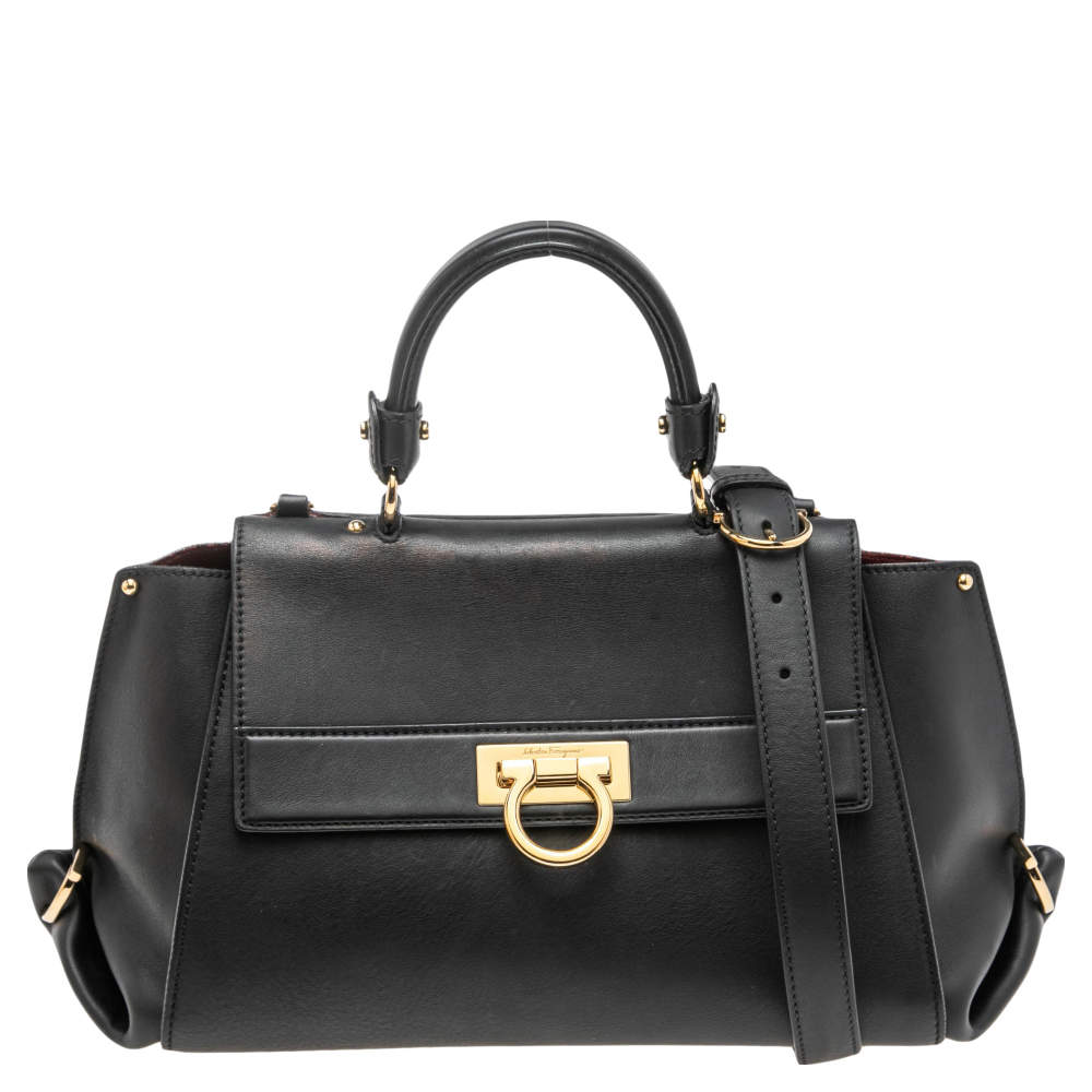 مملوكة مسبقًا Salvatore Ferragamo Dark Blue Leather Medium Sofia Top Handle Bag