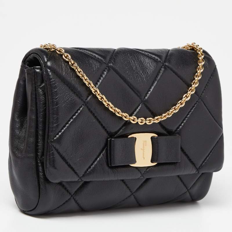 Ferragamo miss discount vara black