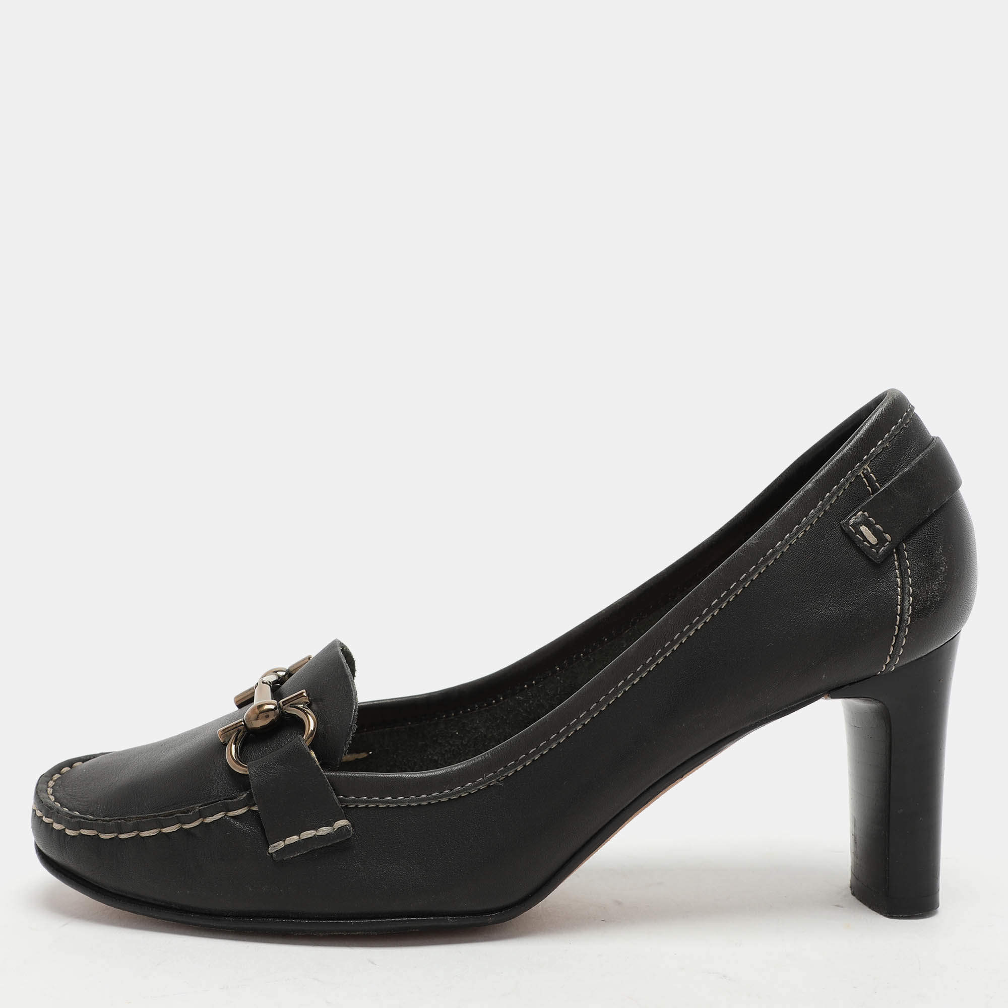 Salvatore Ferragamo Black Leather Gancini Loafer Pumps Size 38.5