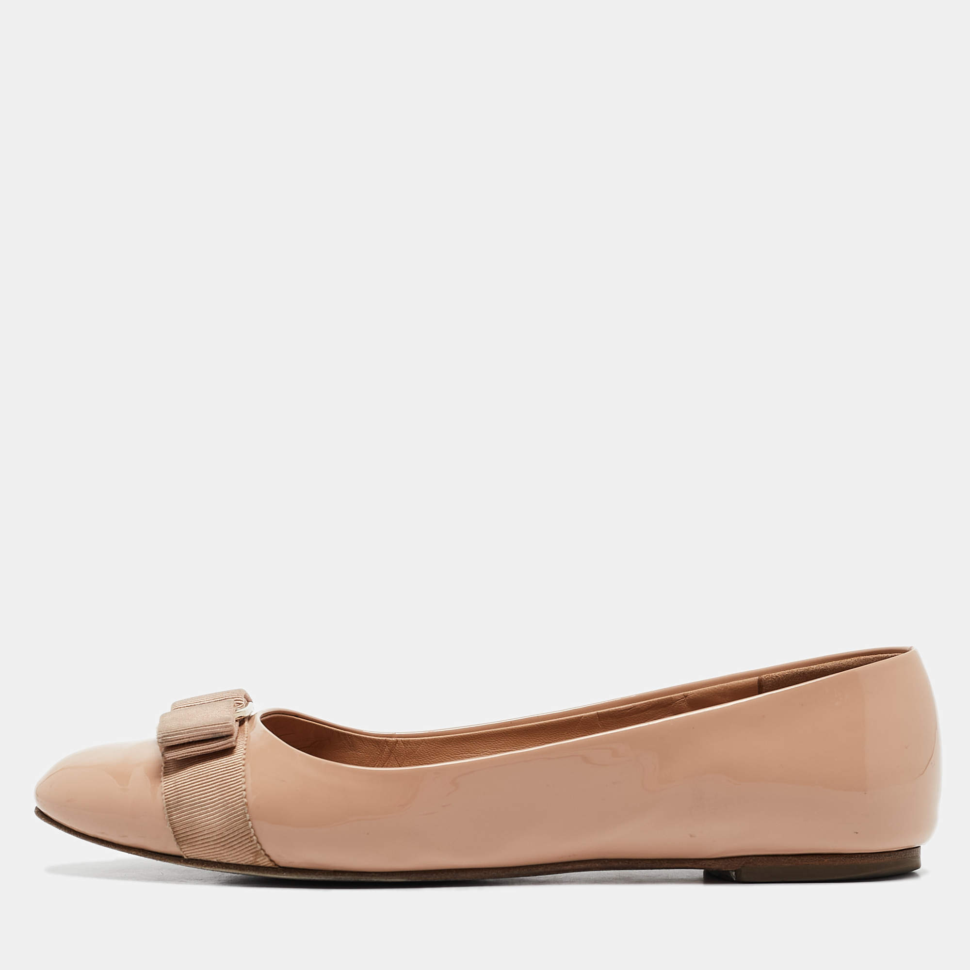 Salvatore Ferragamo Beige Patent Leather Varina Ballet Flats Size 39