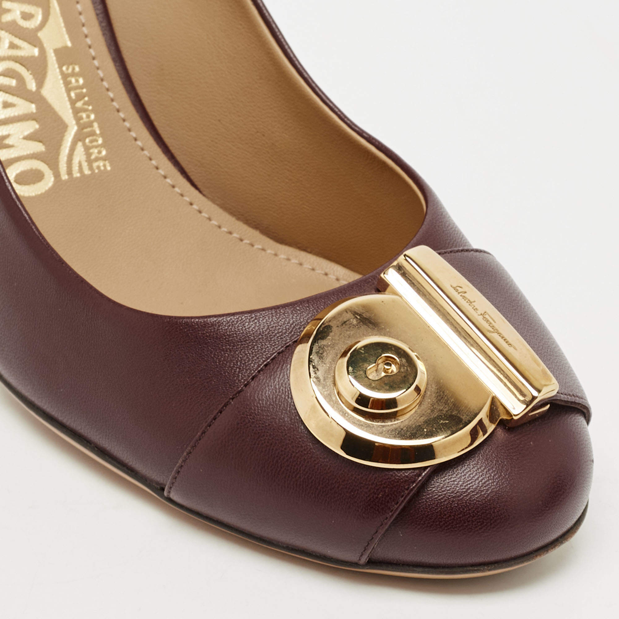 Pre Owned Salvatore Ferragamo Burgundy Leather Fiamma Block Heel Pumps Size 37